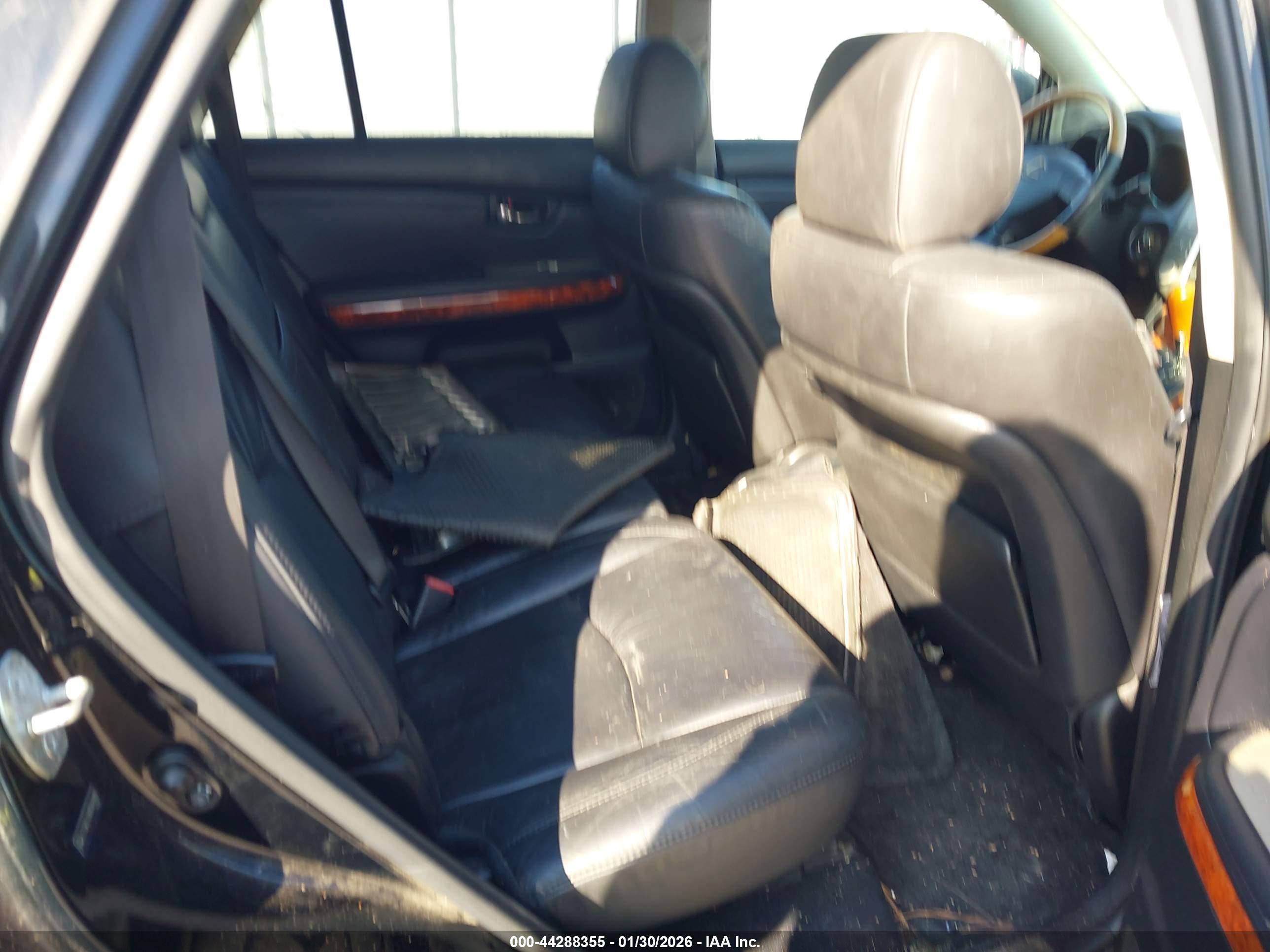 LEXUS RX image 8