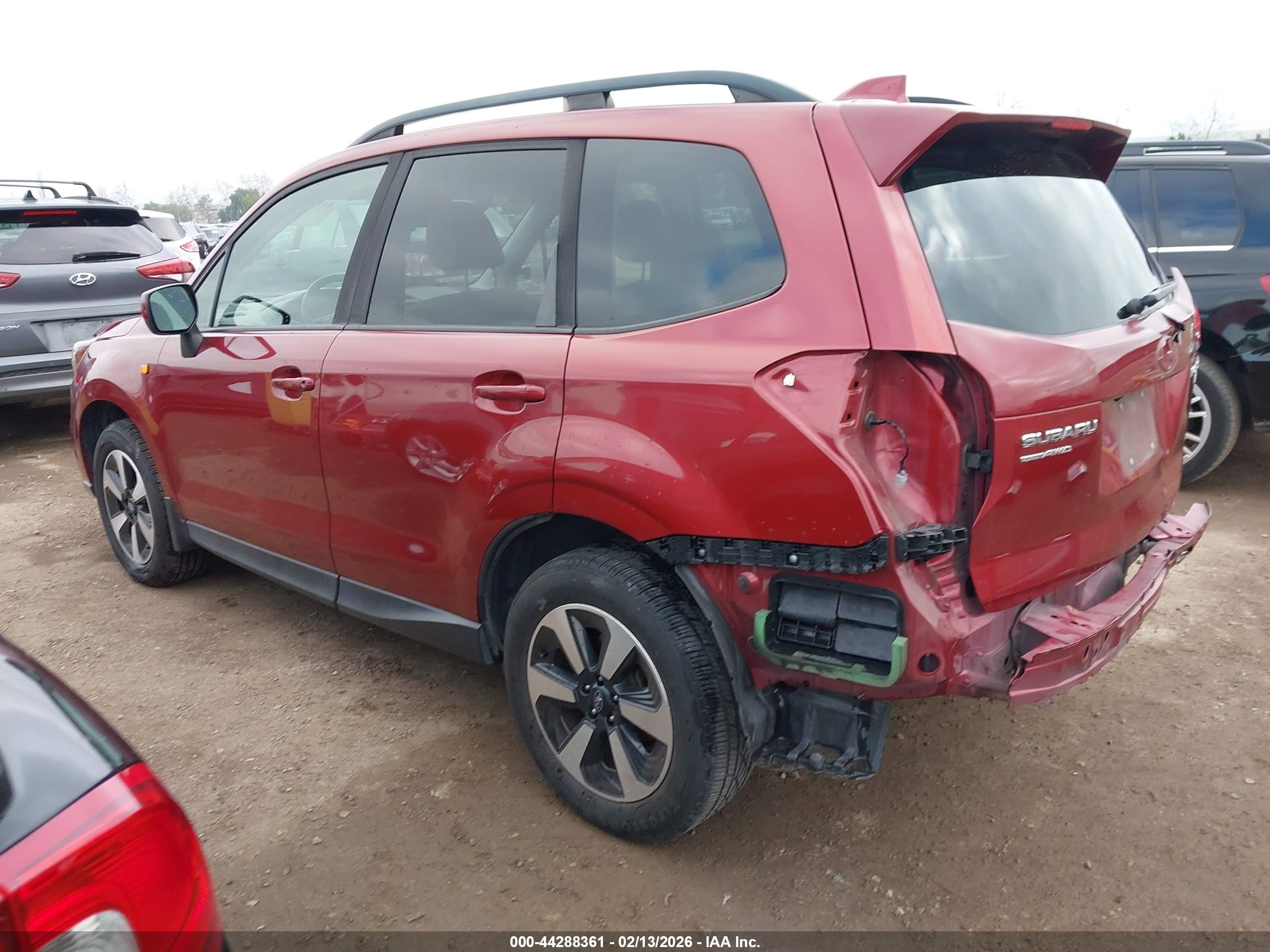 SUBARU FORESTER image 3