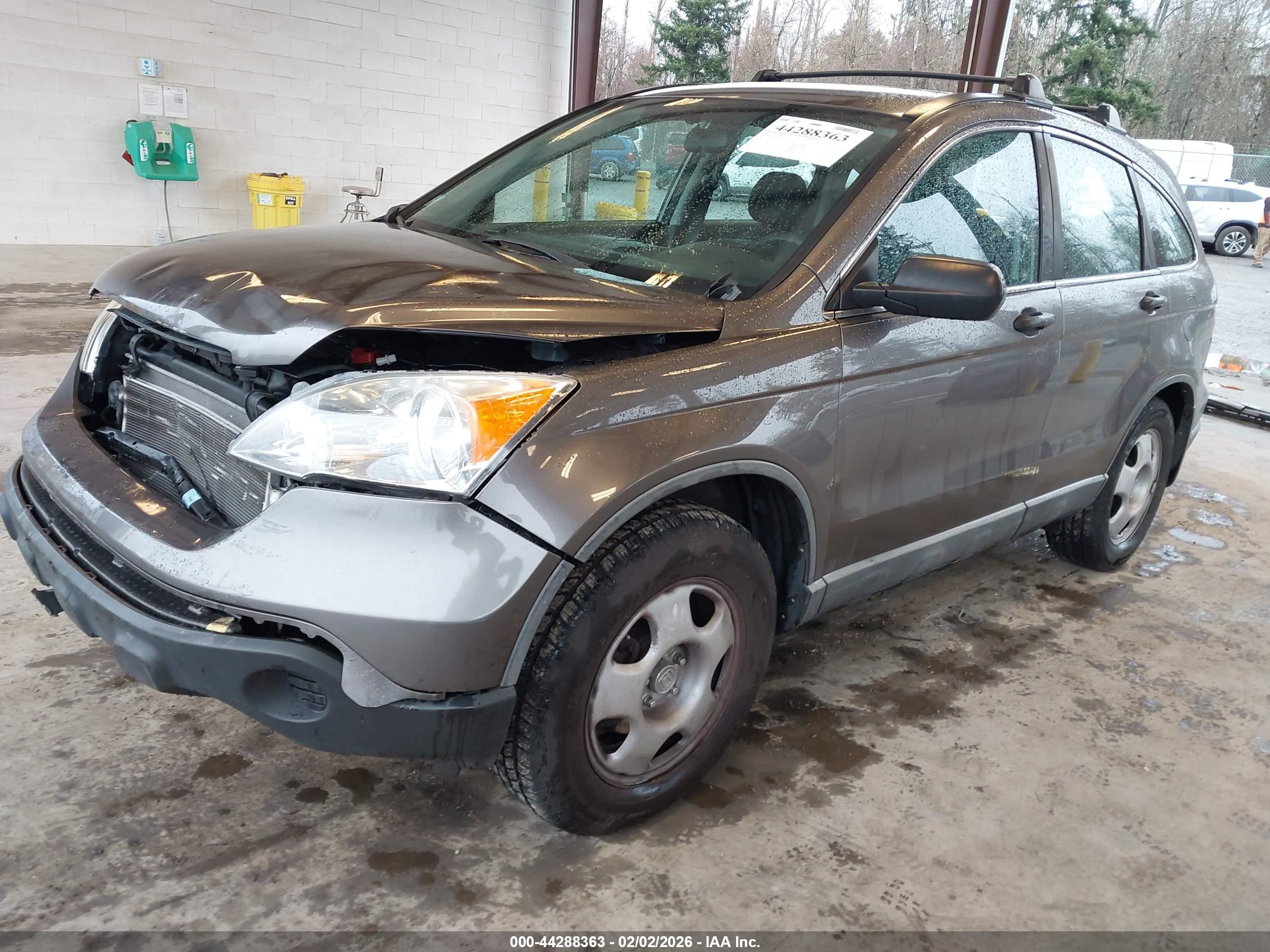 HONDA CR-V image 2