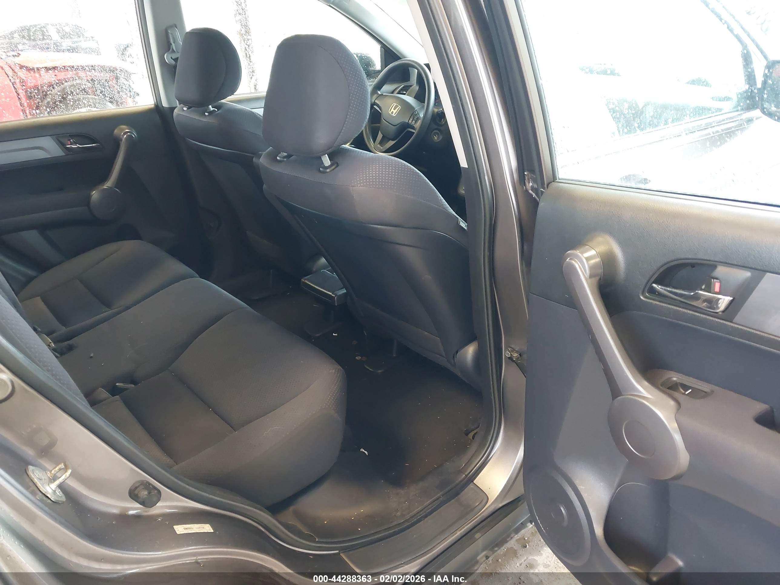 HONDA CR-V image 8