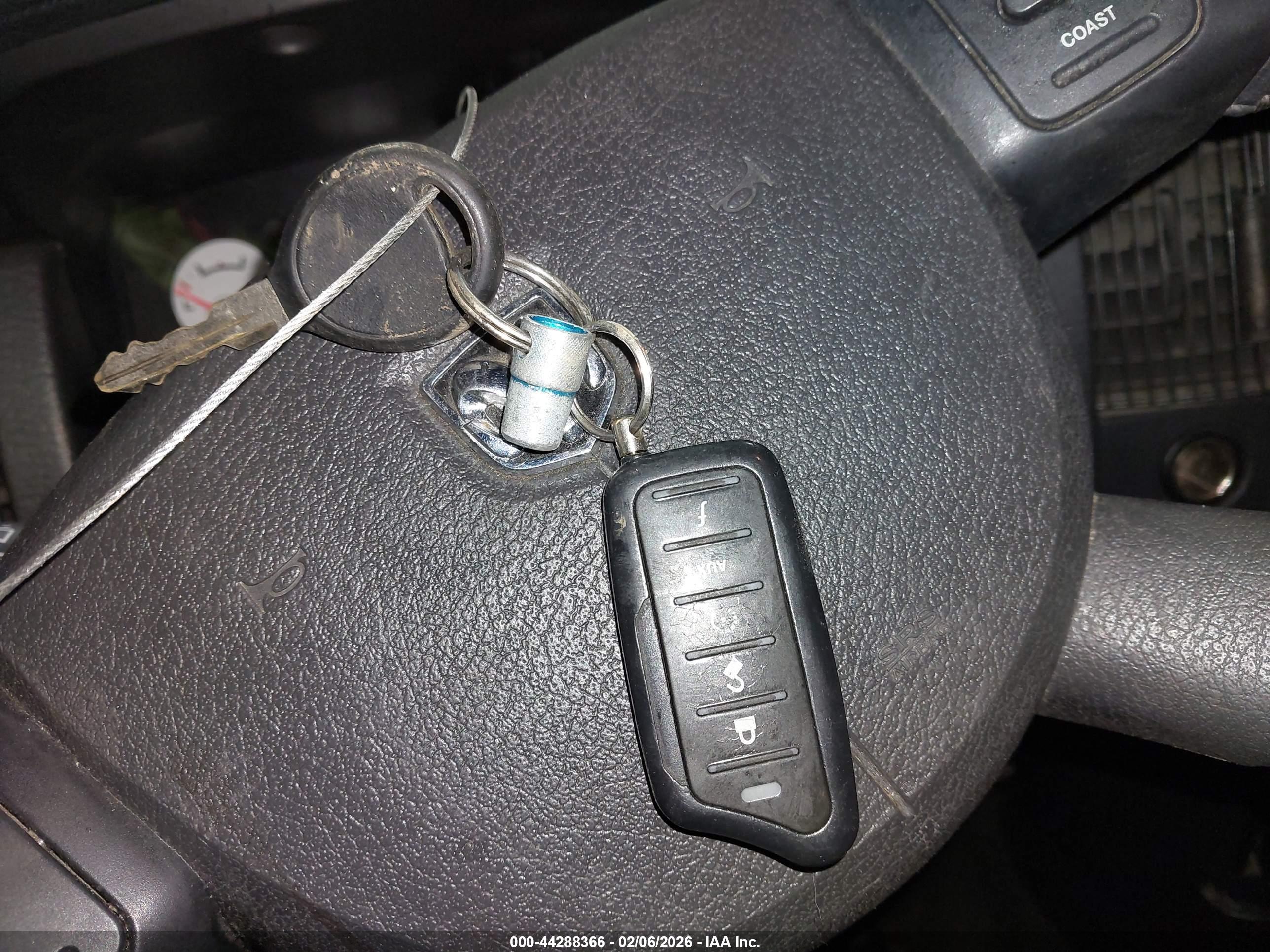 DODGE RAM image 11