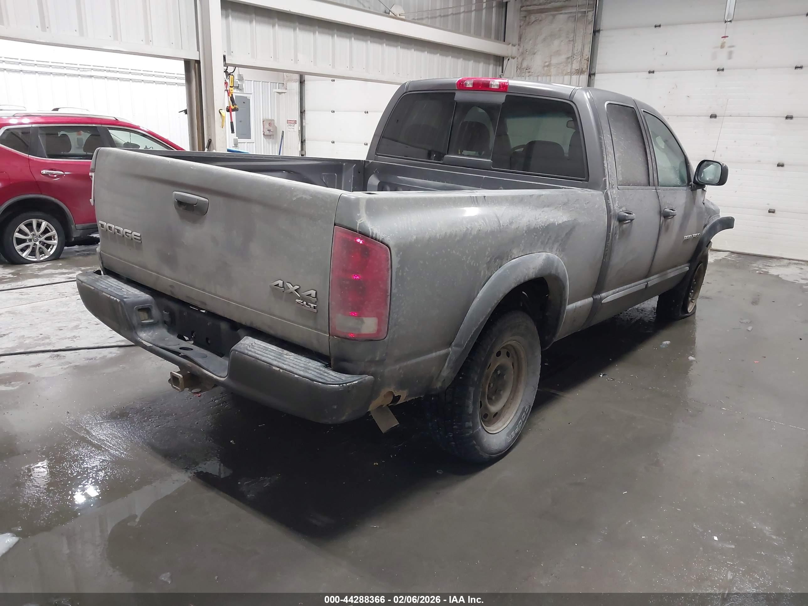 DODGE RAM image 4