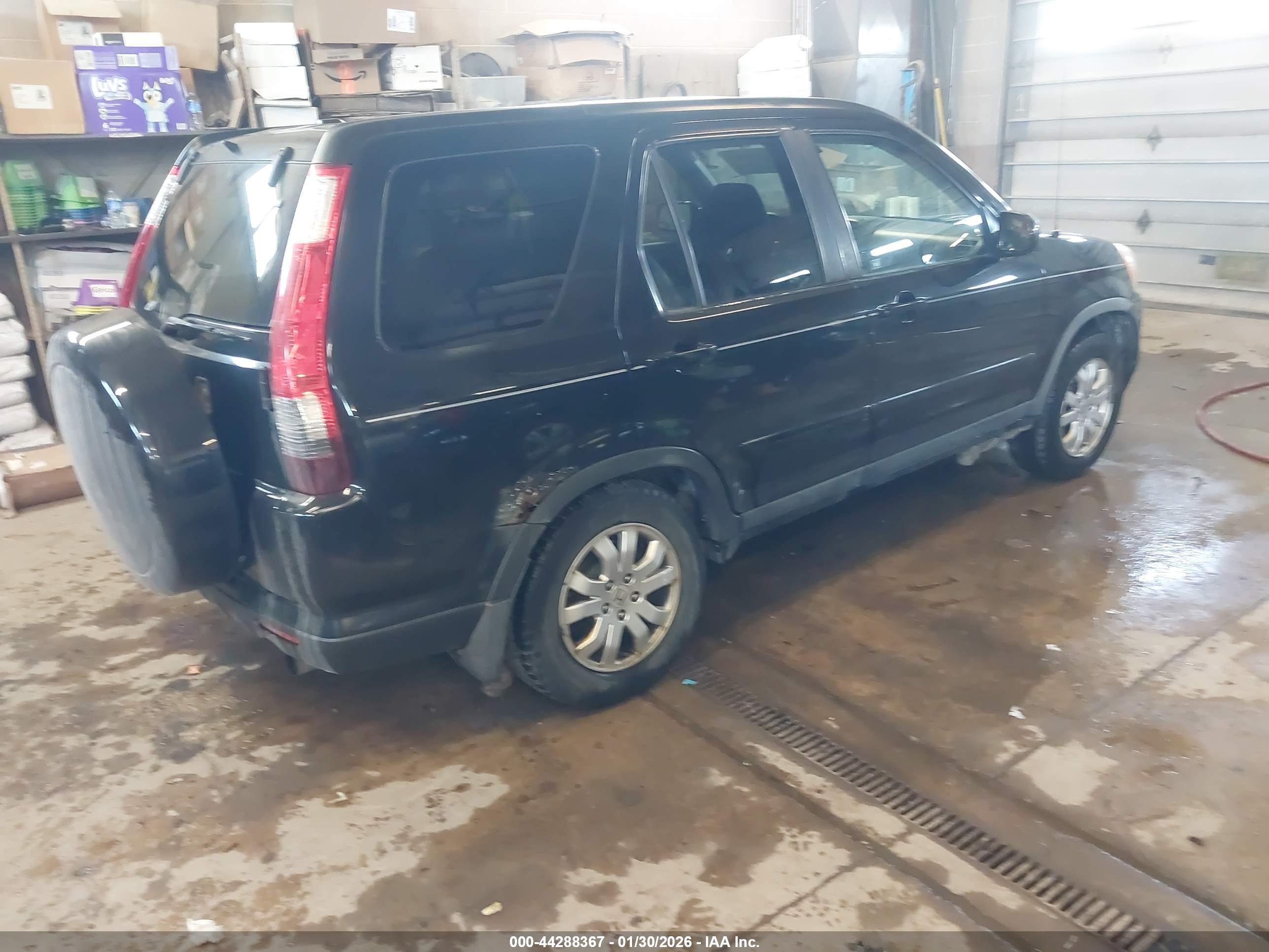 HONDA CR-V image 4