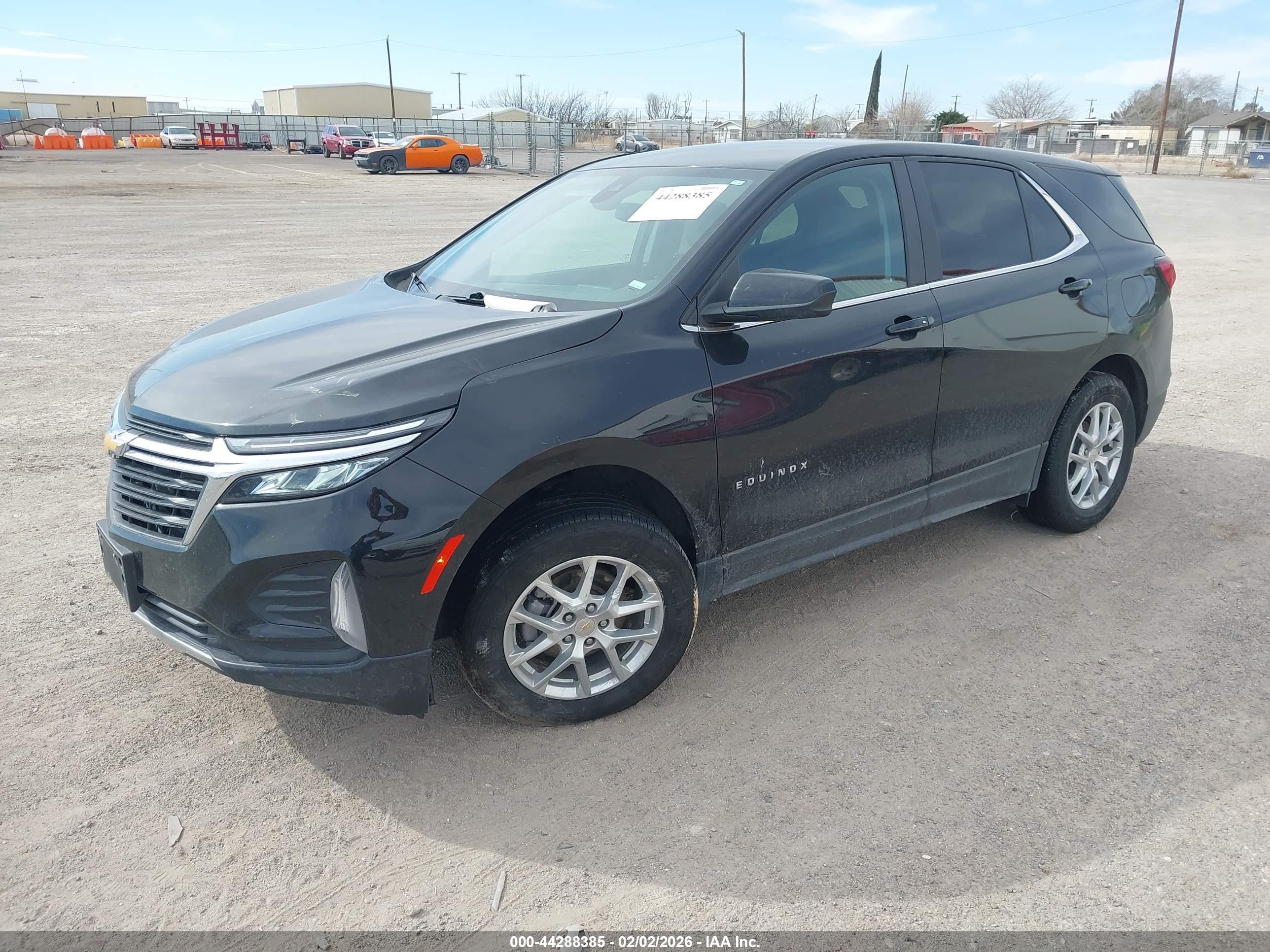 CHEVROLET EQUINOX image 2