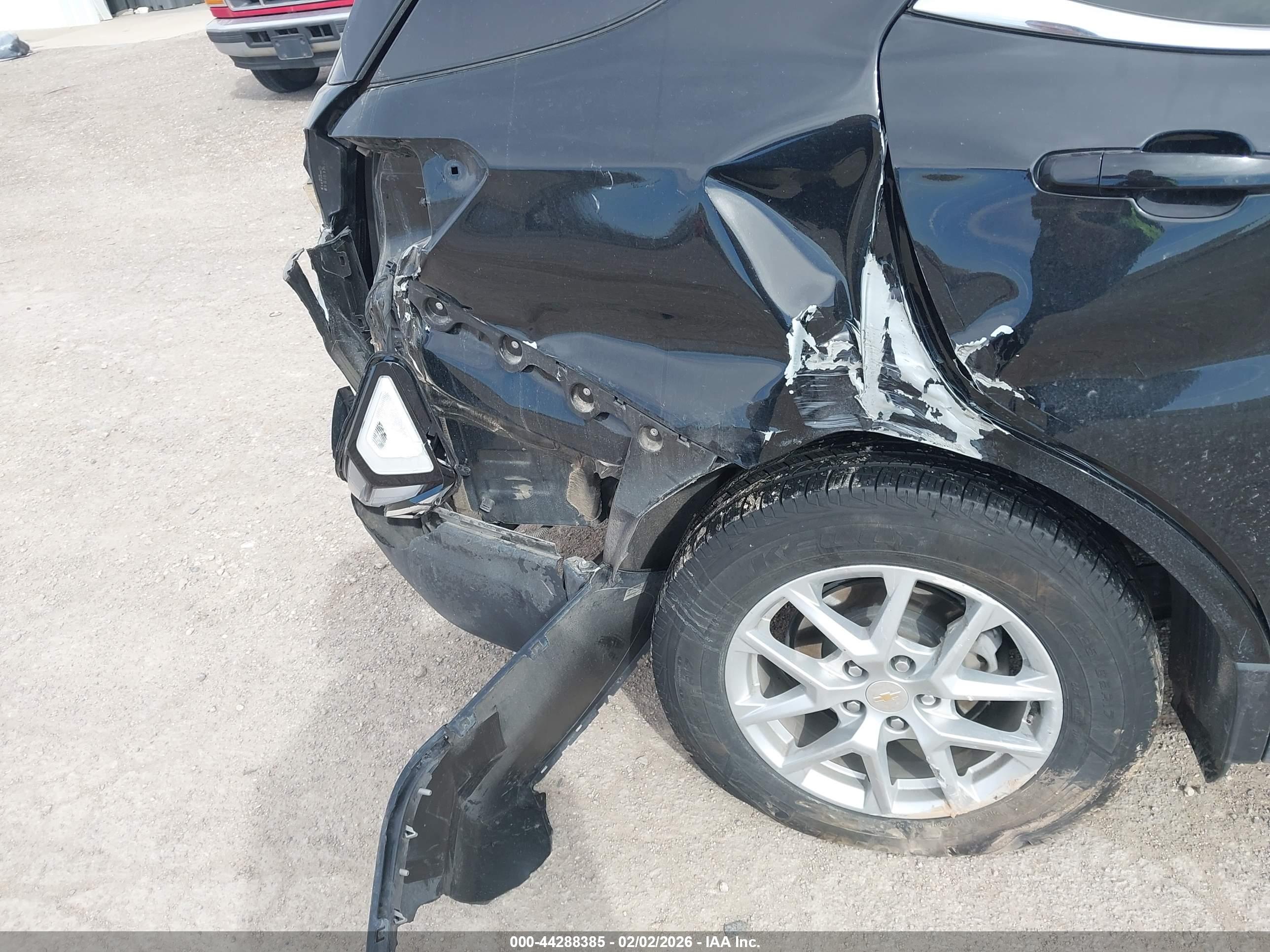 CHEVROLET EQUINOX image 6