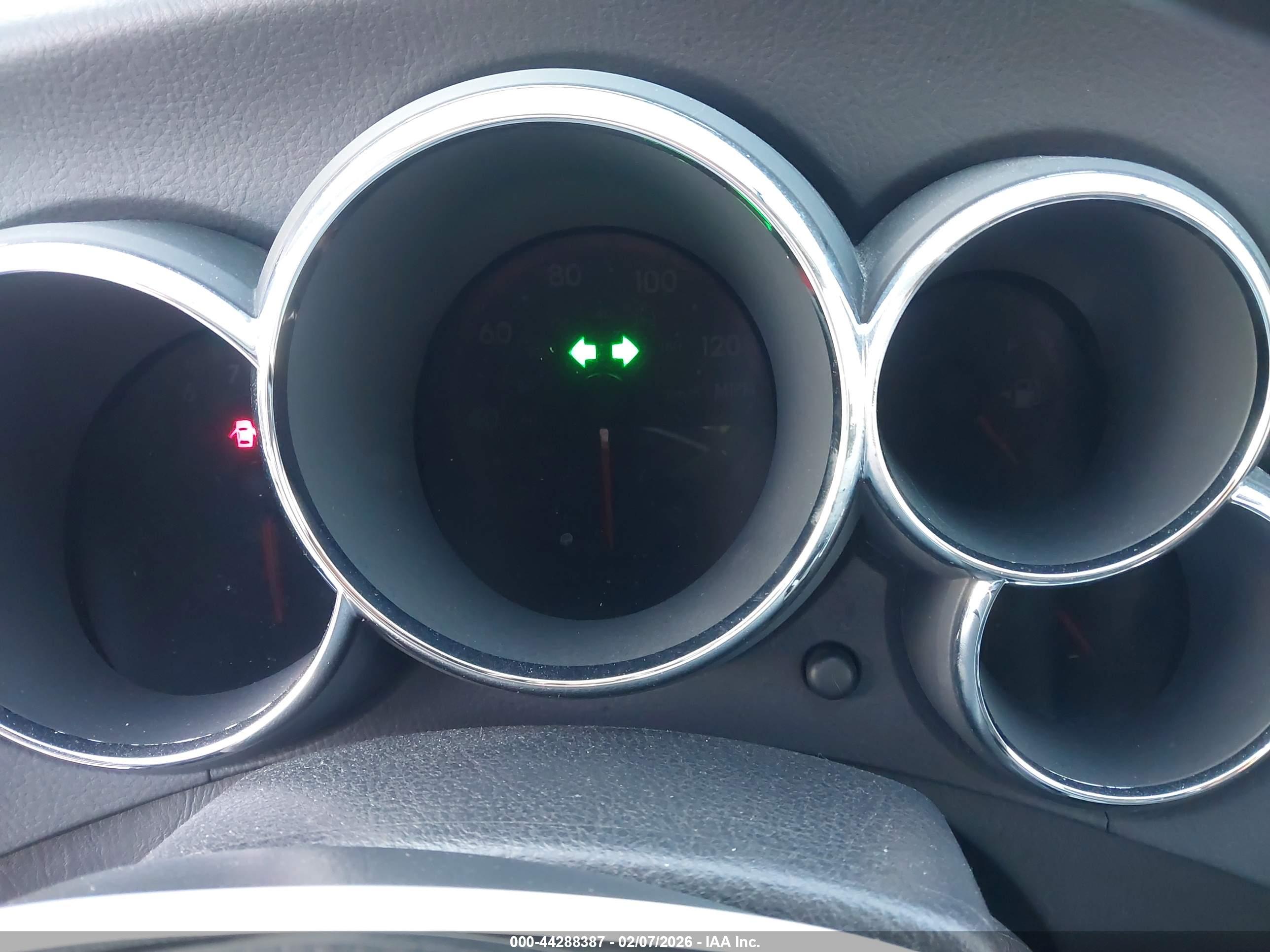 TOYOTA MATRIX image 7