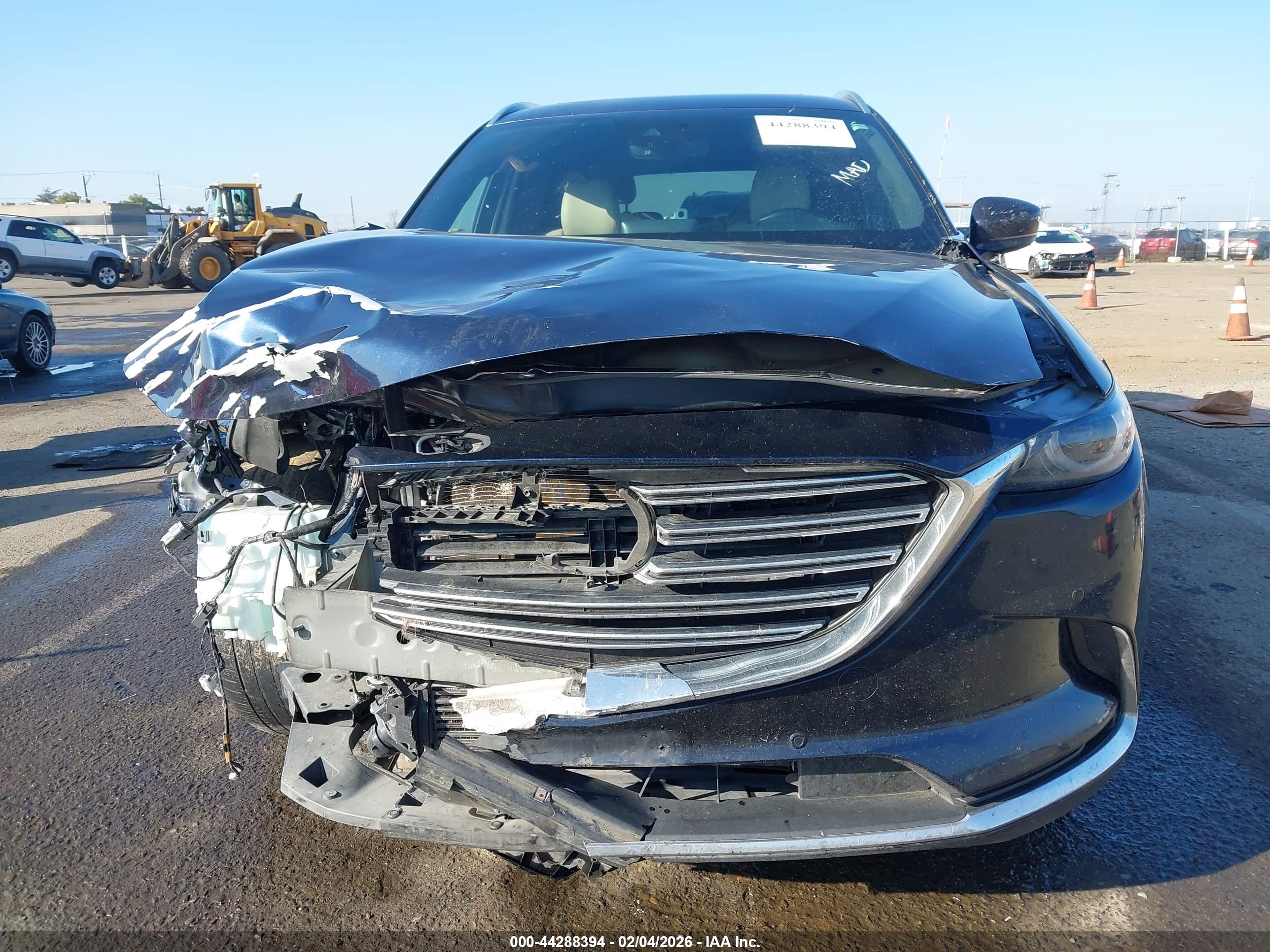 MAZDA CX-9 image 6