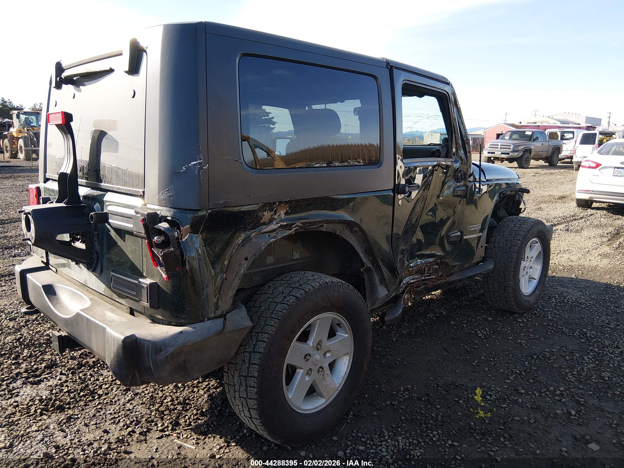 JEEP WRANGLER image 4