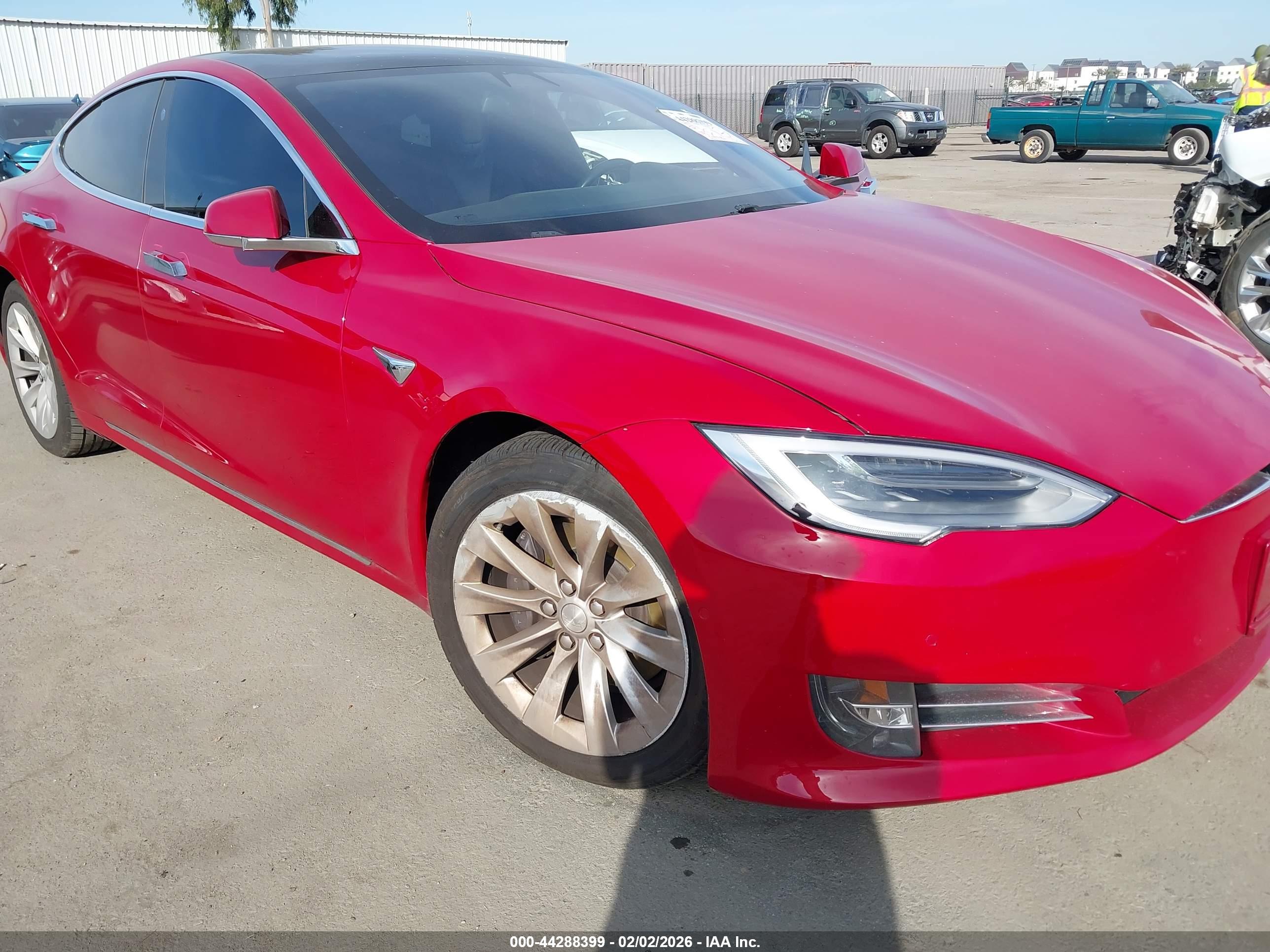 TESLA MODEL image 6