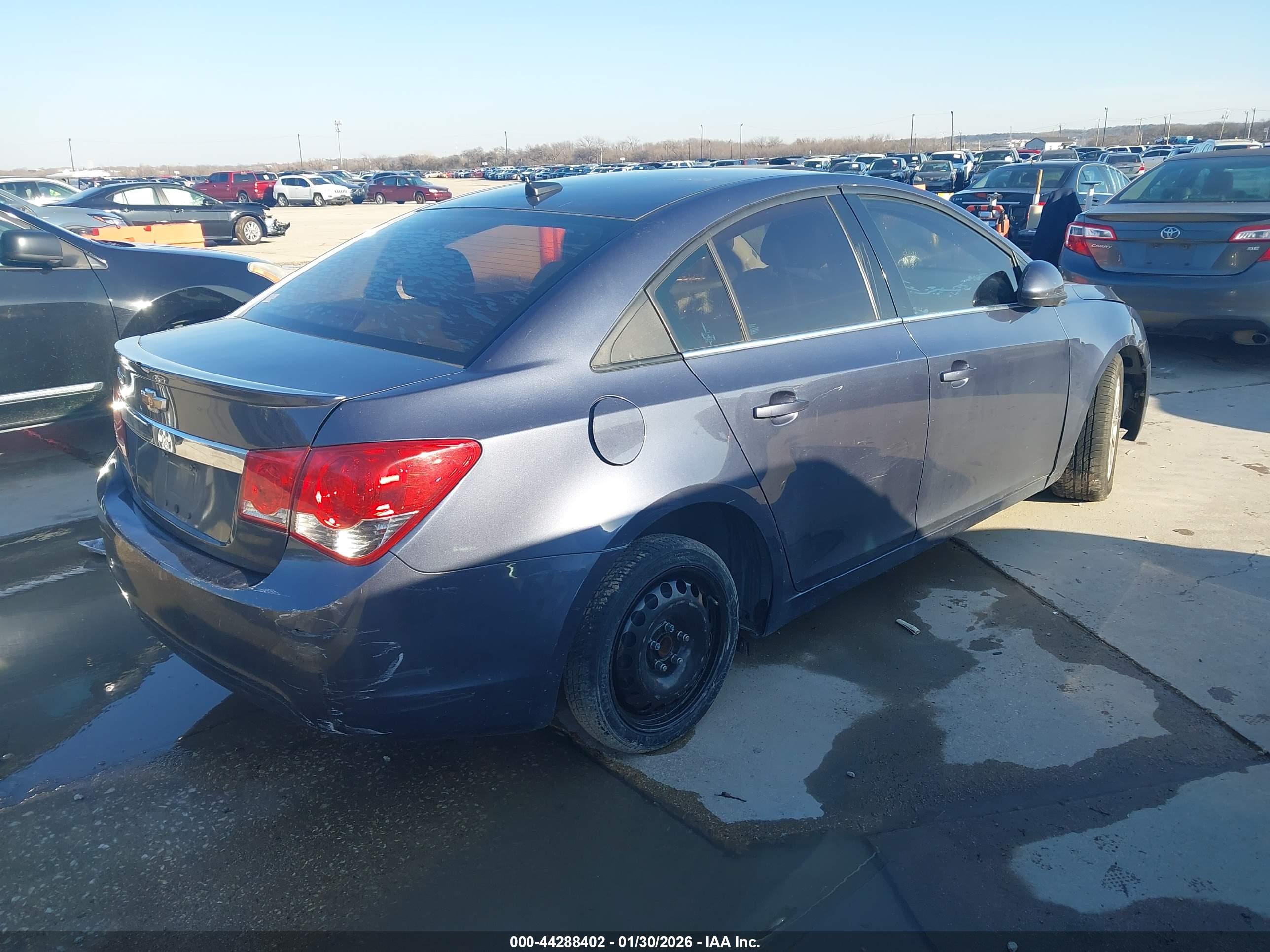 CHEVROLET CRUZE image 4