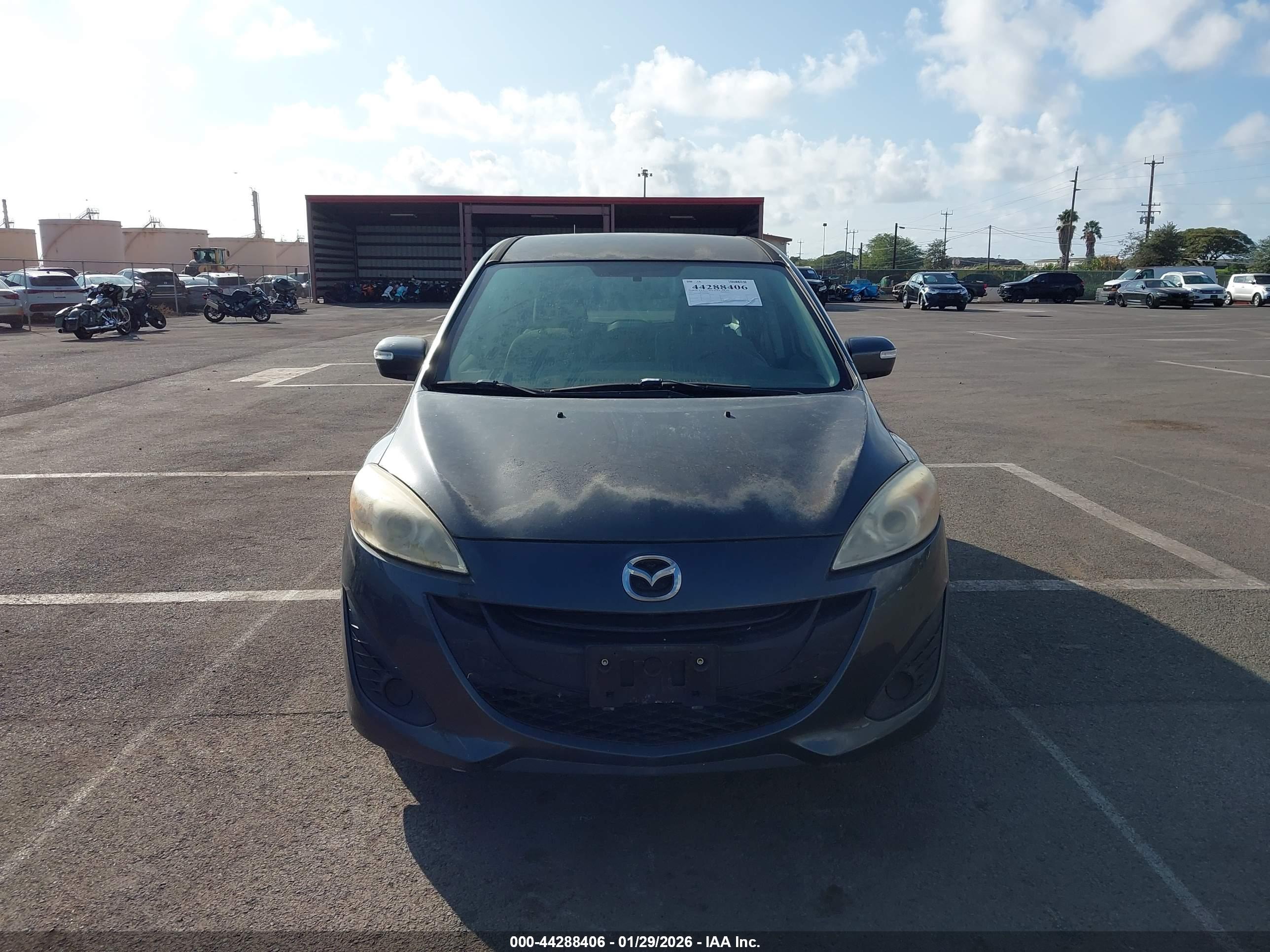 MAZDA MAZDA5 image 6