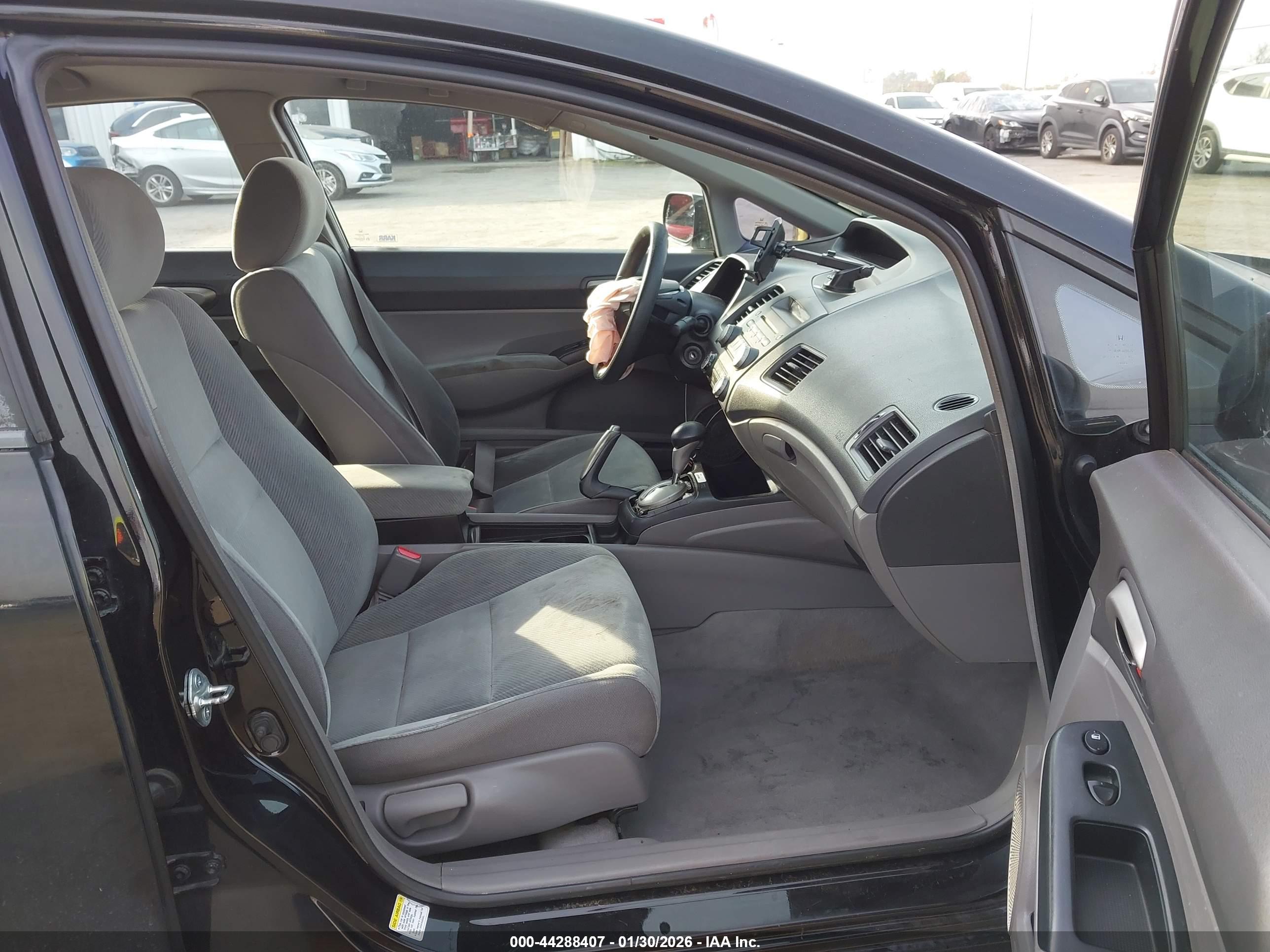 HONDA CIVIC image 5