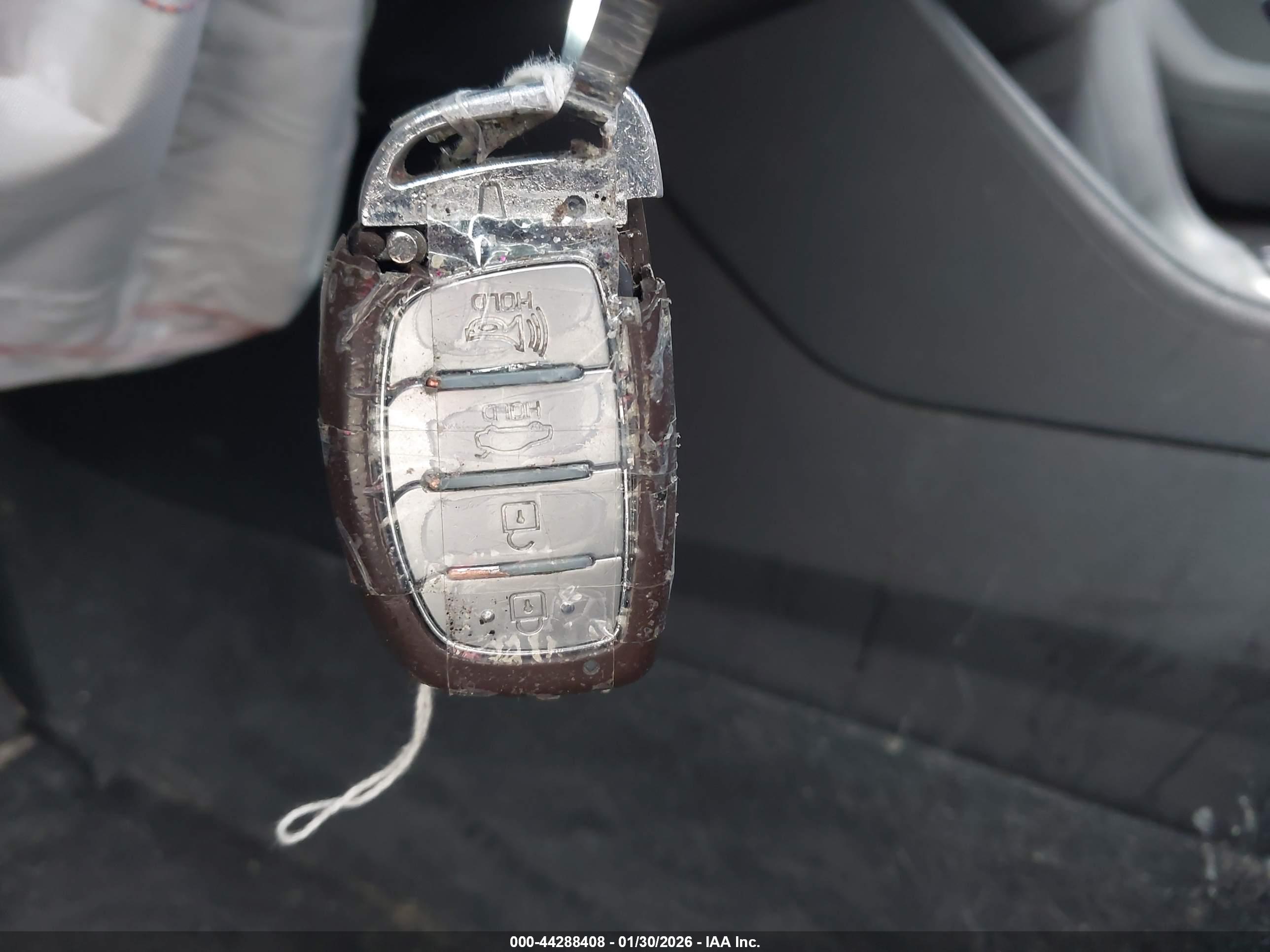HYUNDAI SONATA image 11
