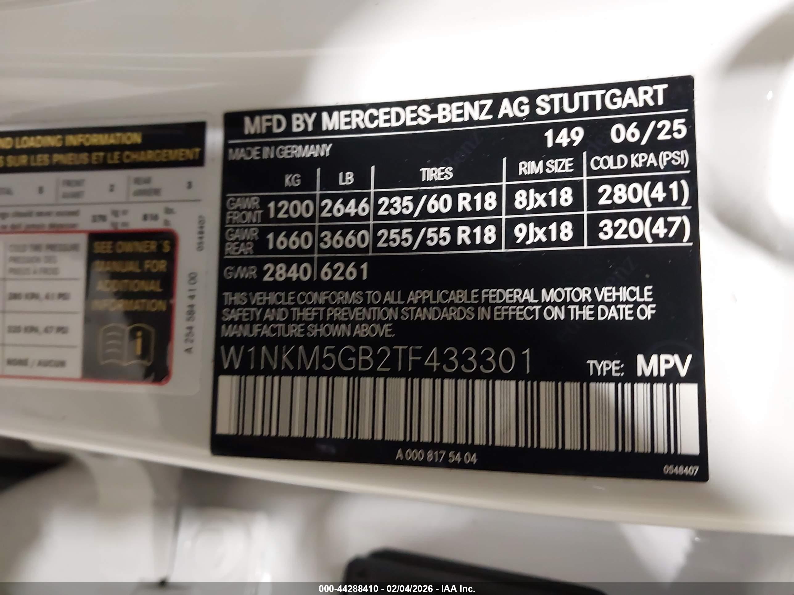 MERCEDES-BENZ GLC image 9