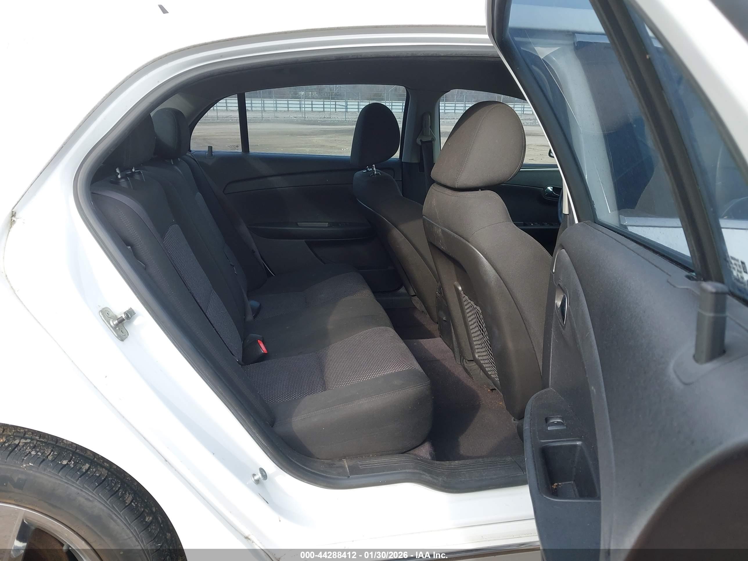 CHEVROLET MALIBU image 8
