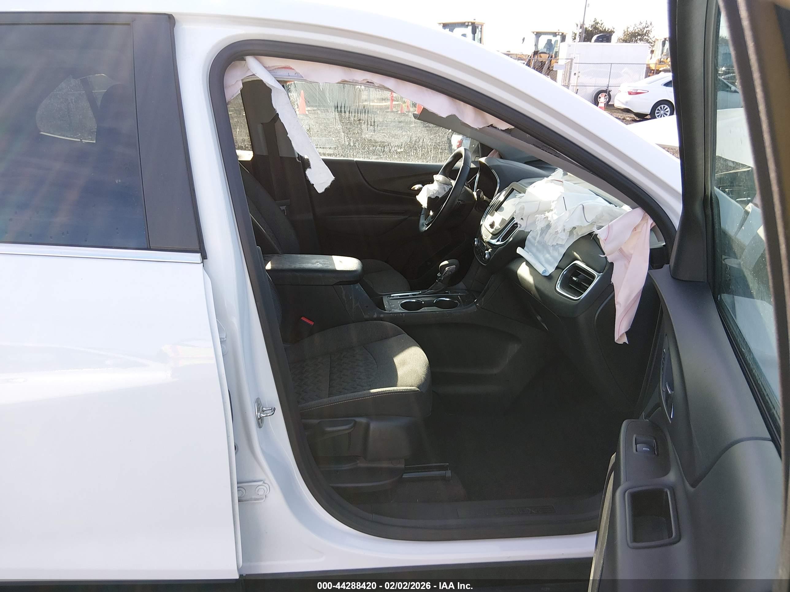 CHEVROLET EQUINOX image 5