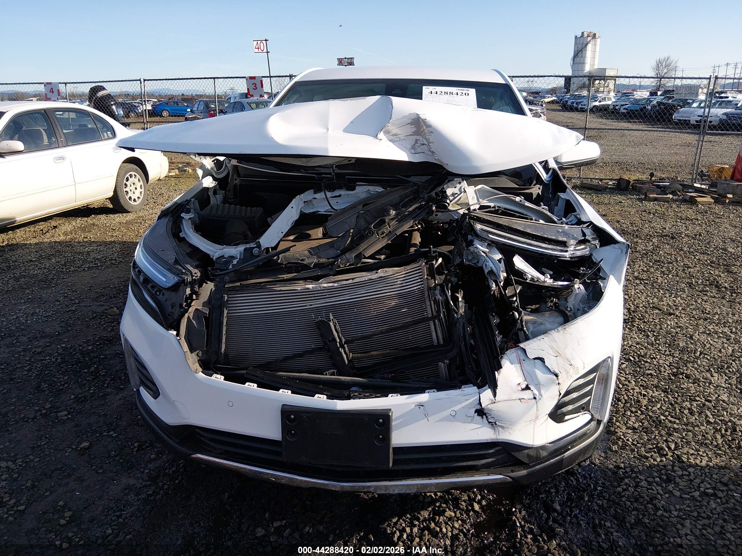 CHEVROLET EQUINOX image 6