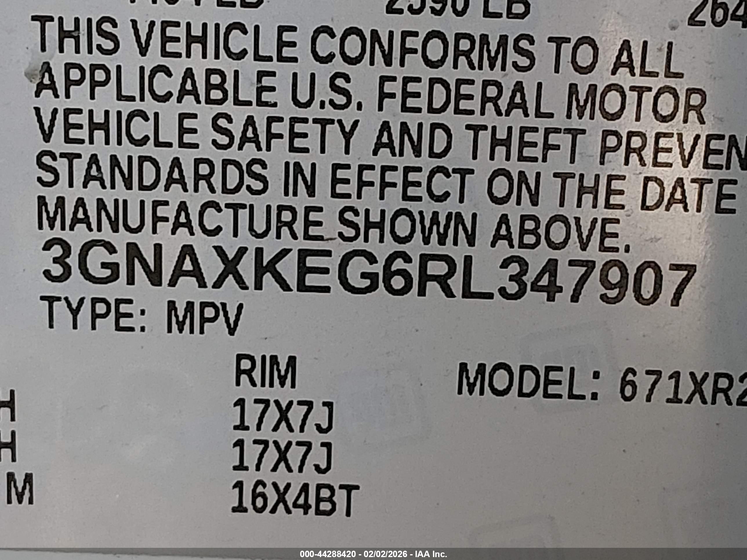 CHEVROLET EQUINOX image 9