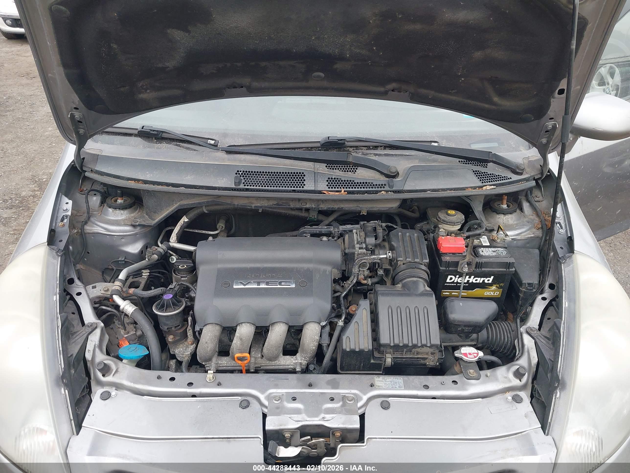 HONDA FIT image 10