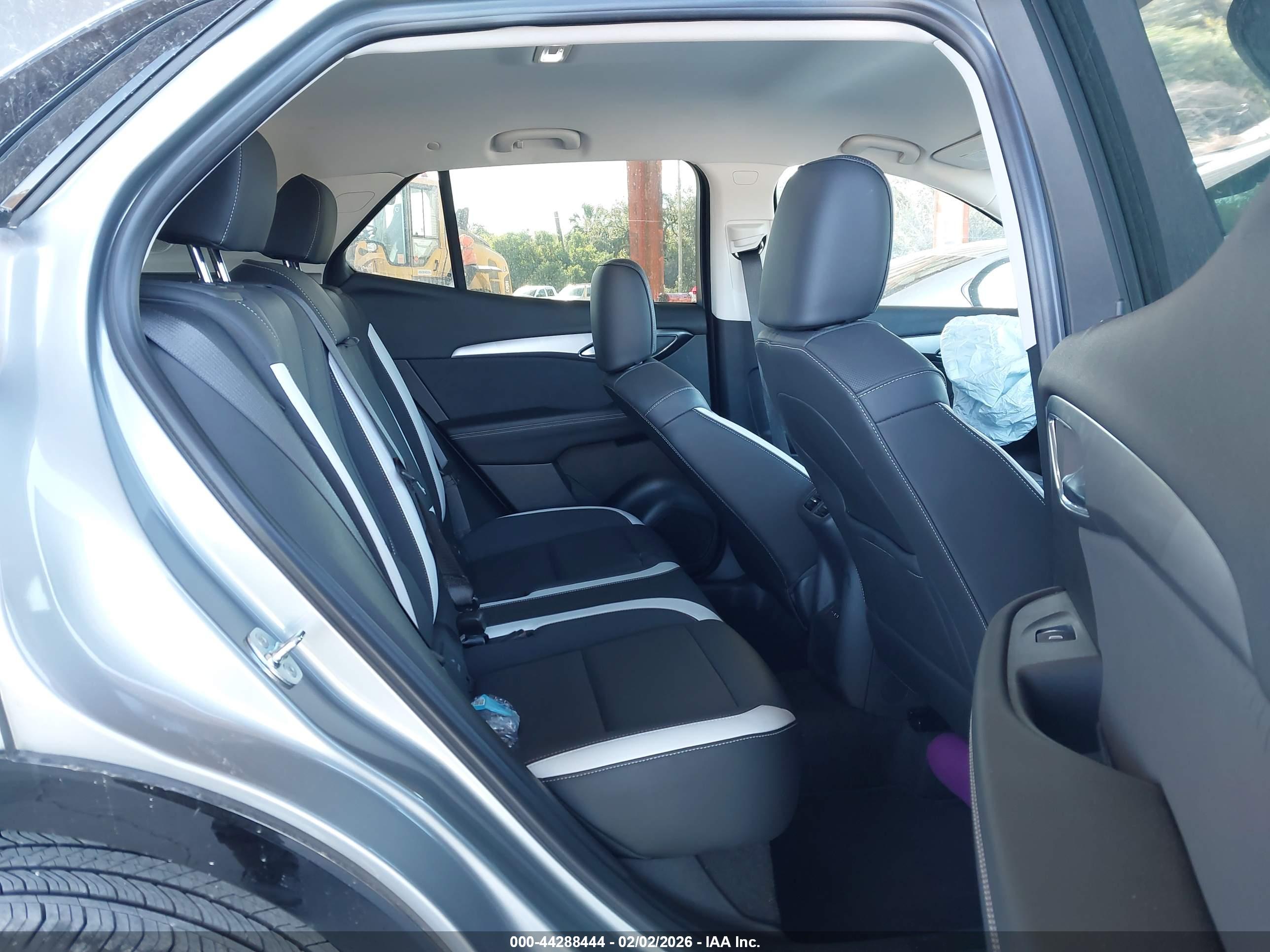 BUICK ENVISION image 8