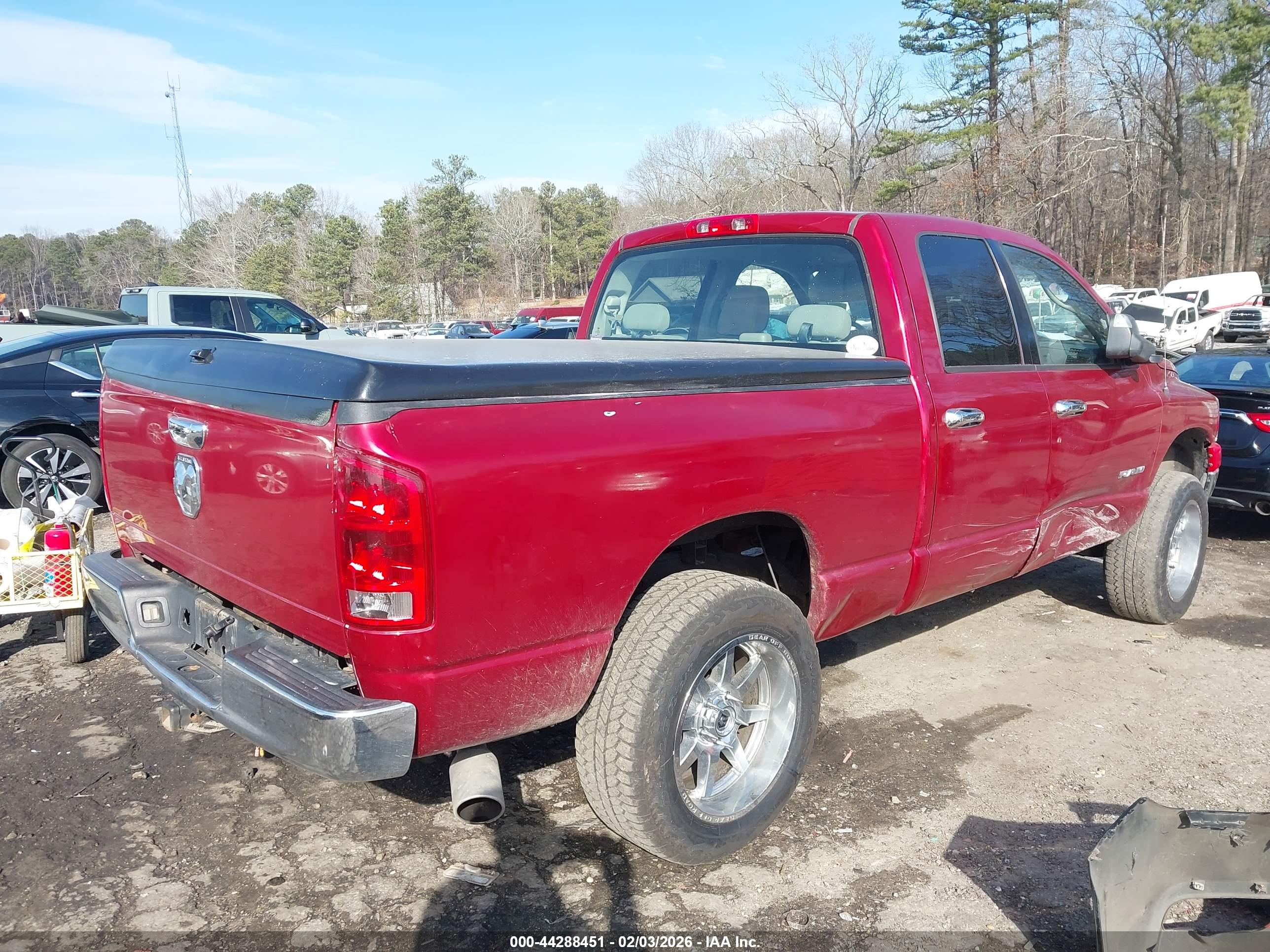 DODGE RAM image 4