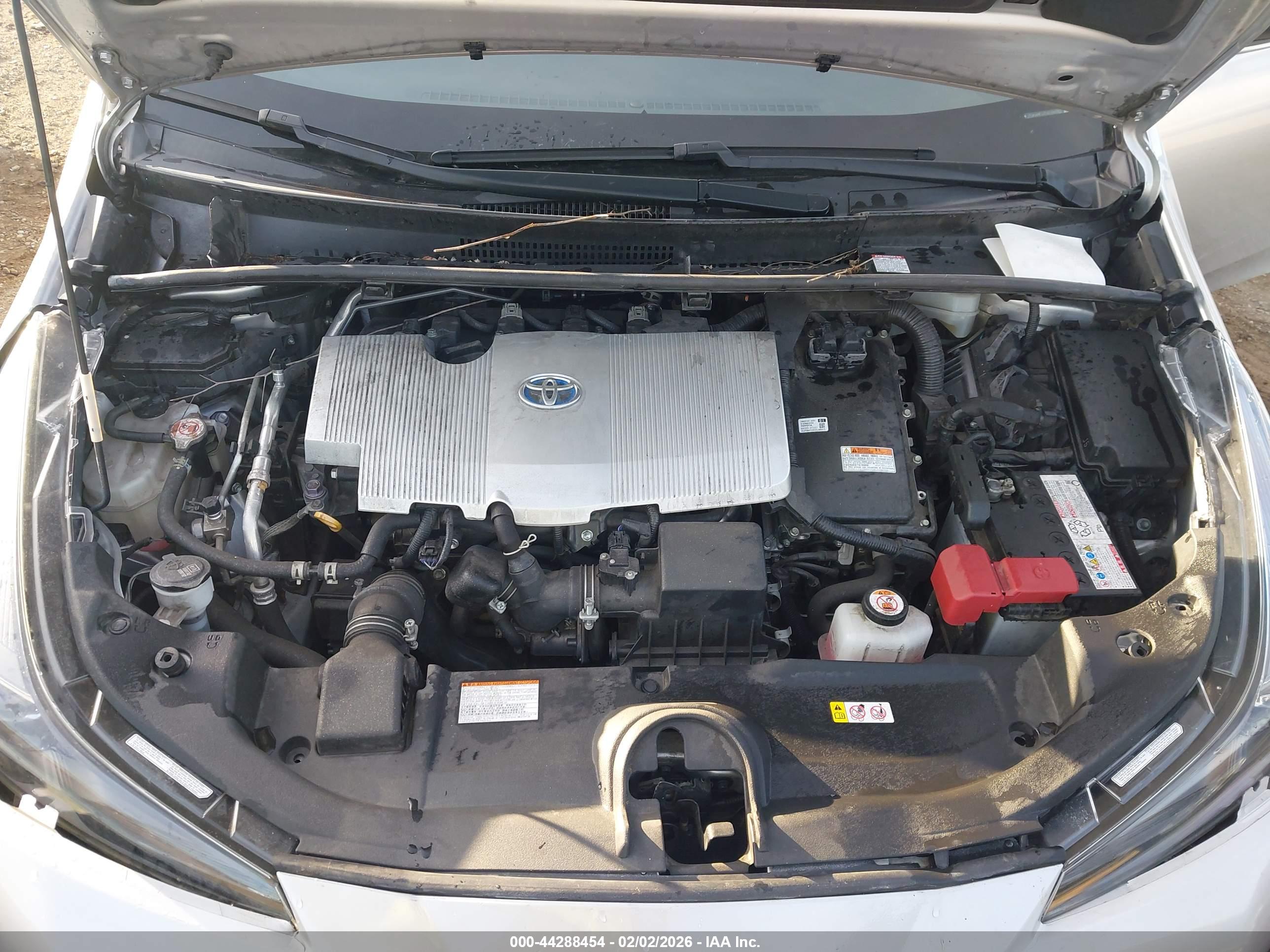 TOYOTA PRIUS image 10