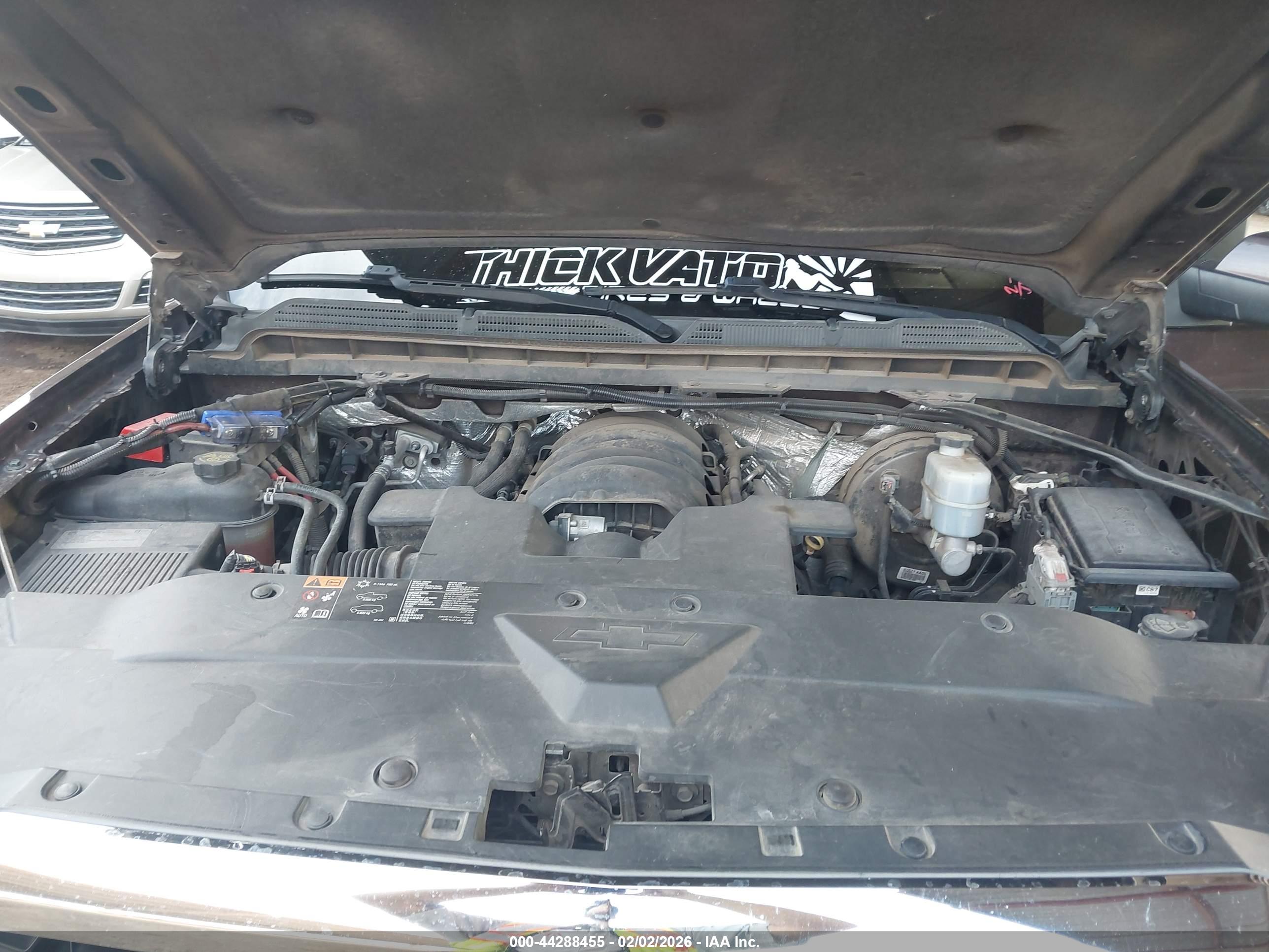 CHEVROLET SILVERADO image 10