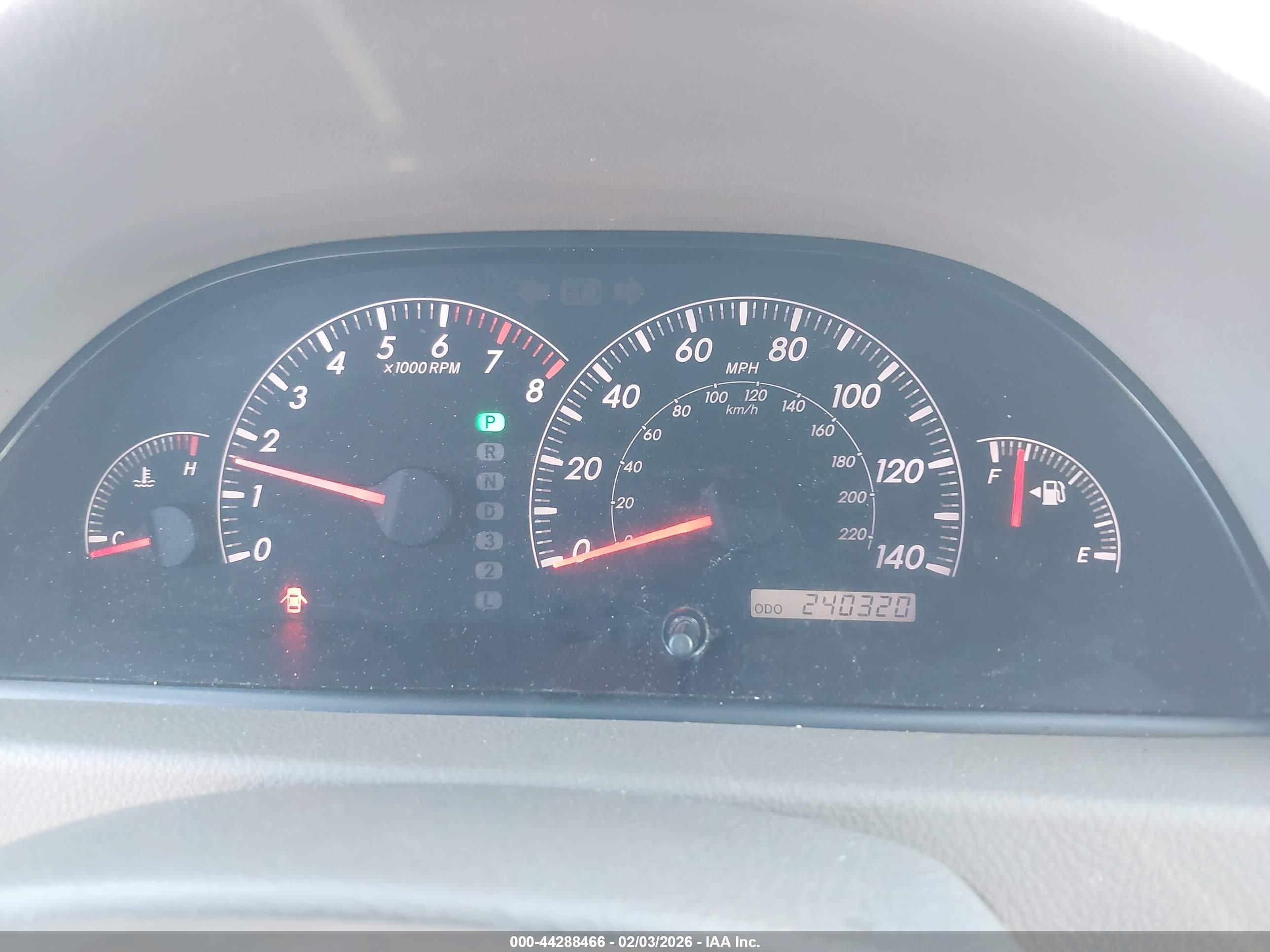TOYOTA CAMRY image 7