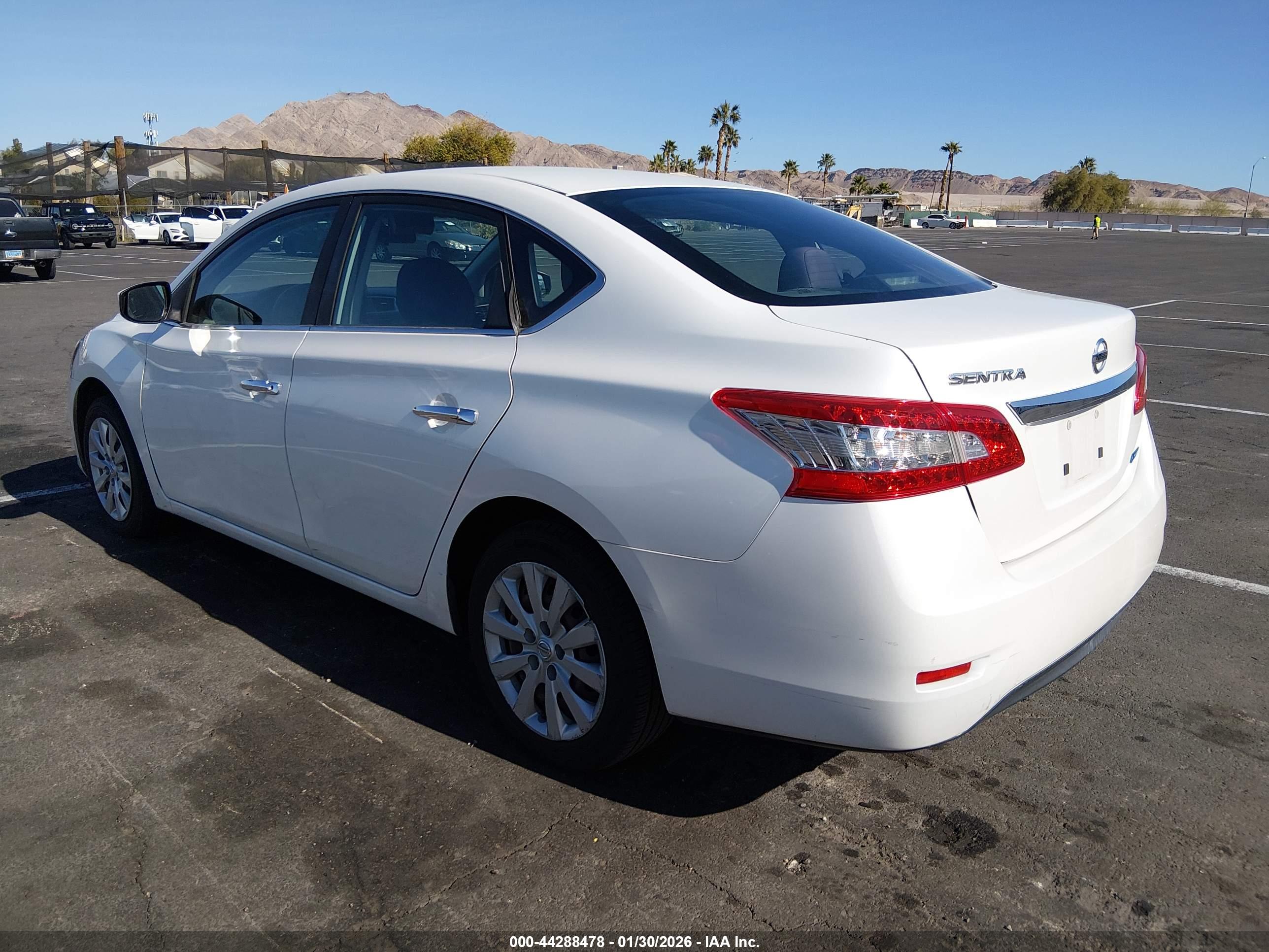 NISSAN SENTRA image 3