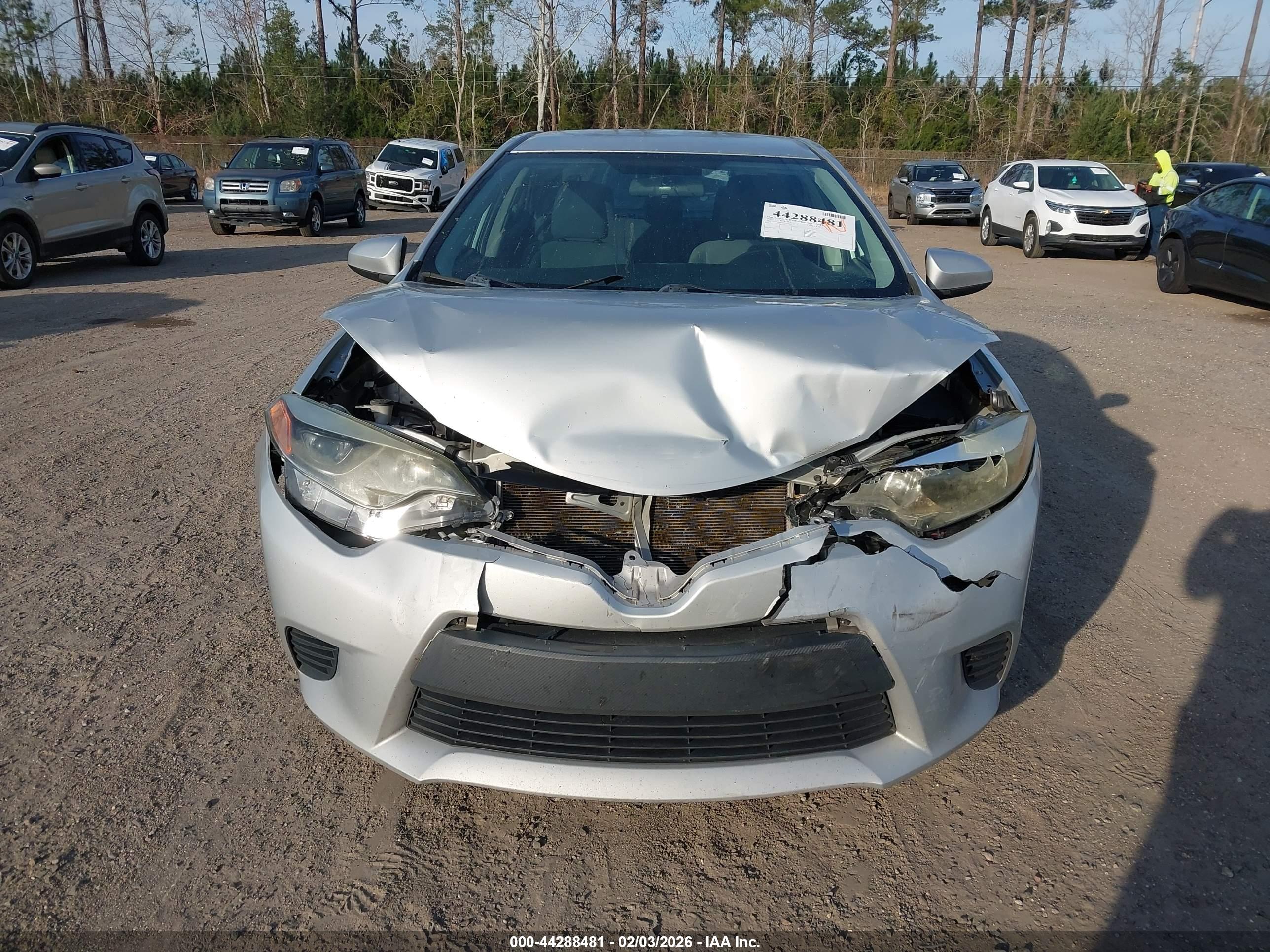 TOYOTA COROLLA image 6