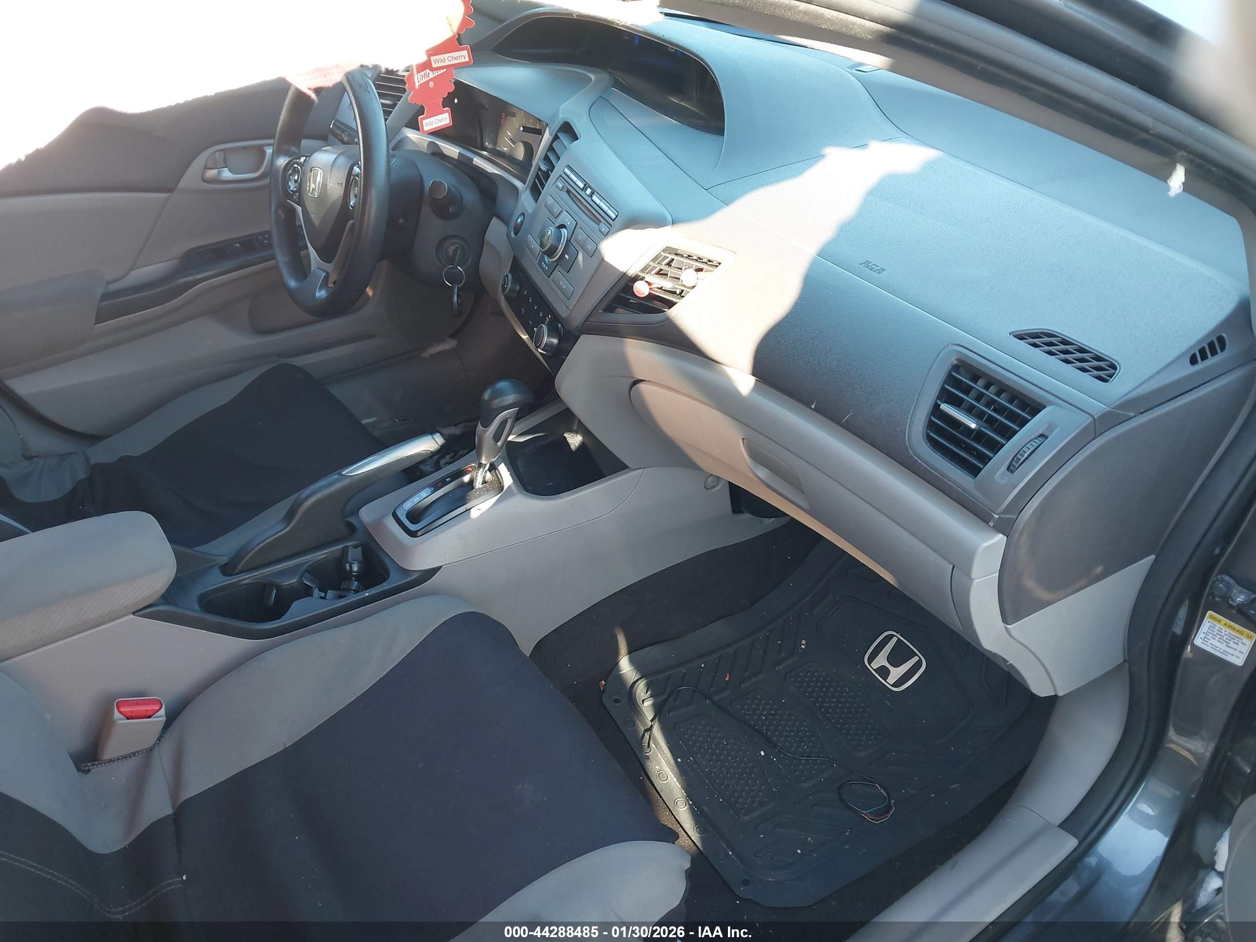 HONDA CIVIC image 5