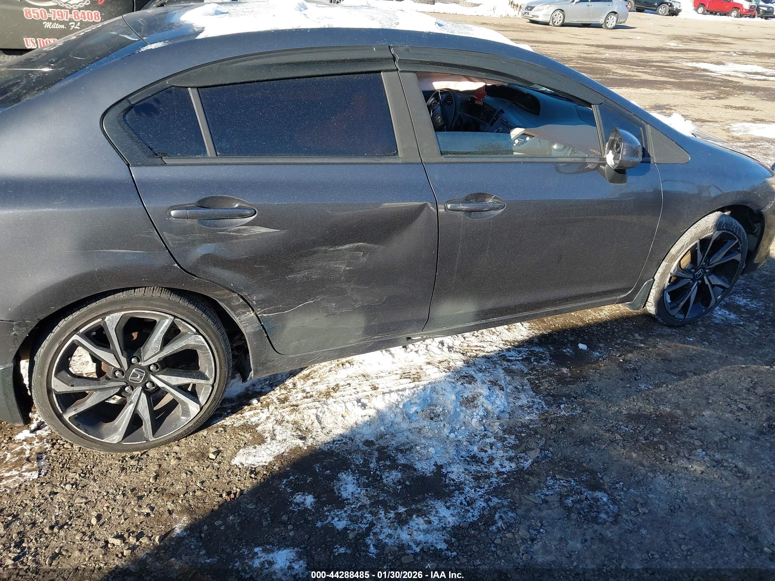 HONDA CIVIC image 6