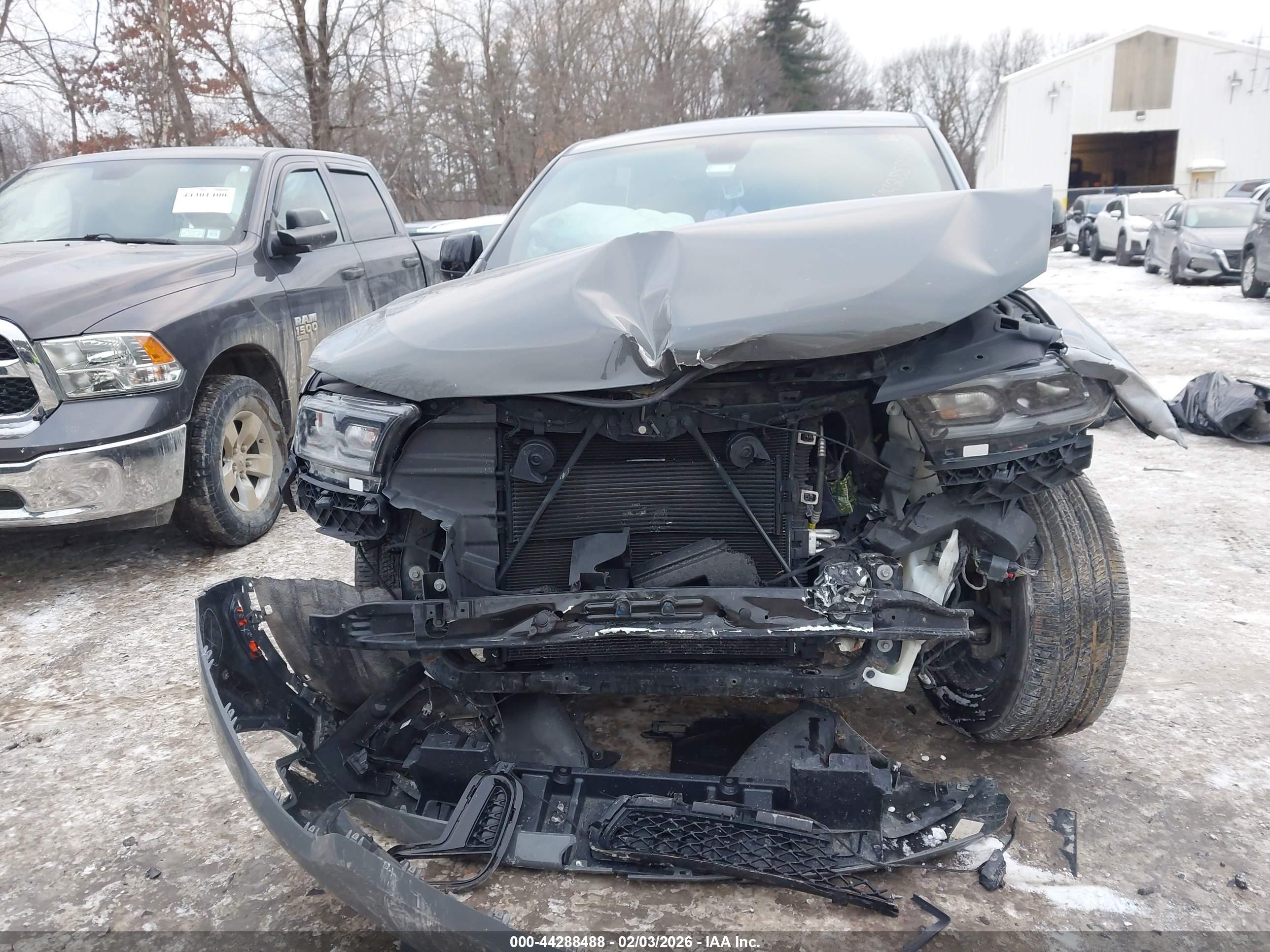 DODGE DURANGO image 6