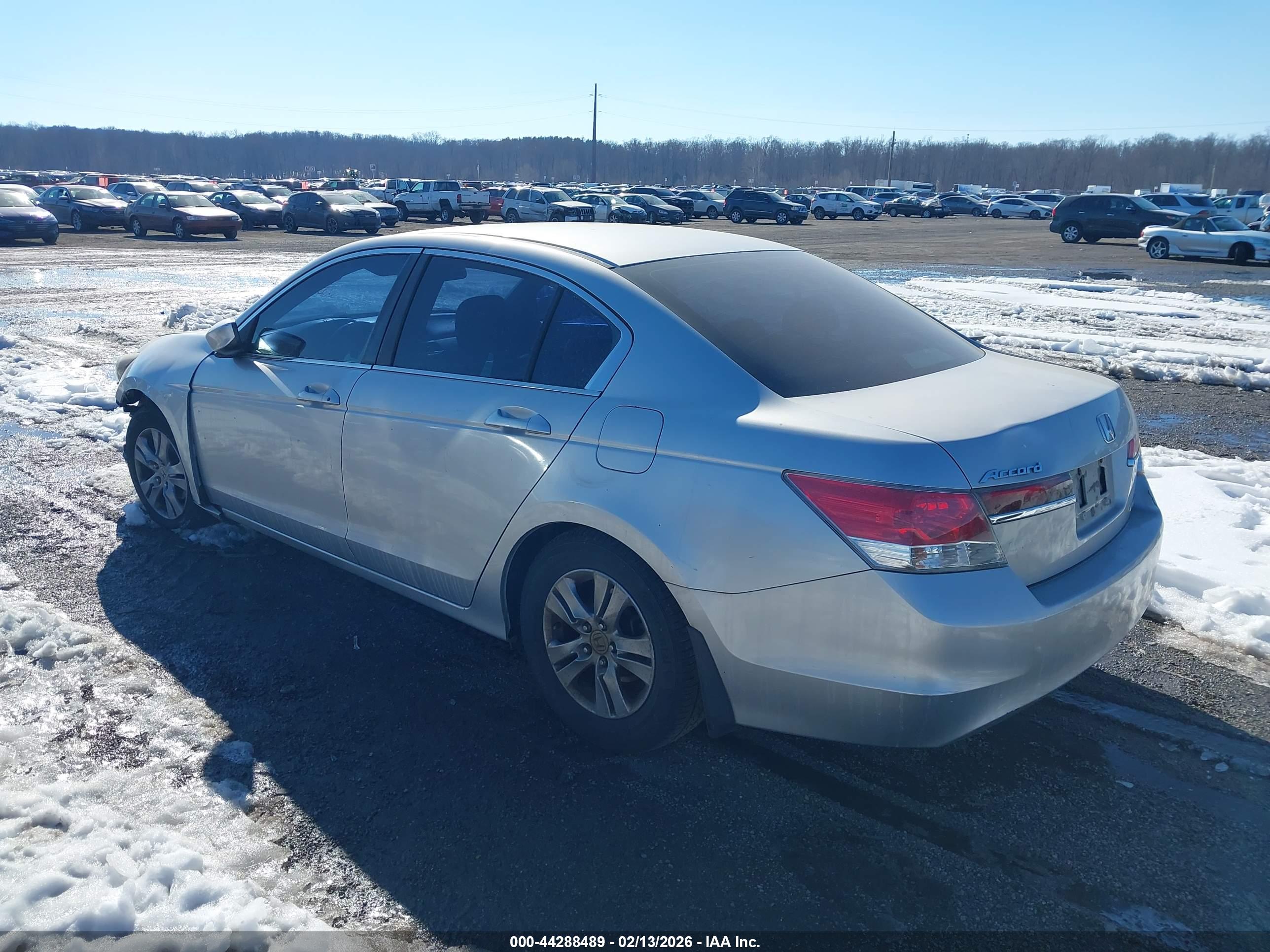 HONDA ACCORD image 3