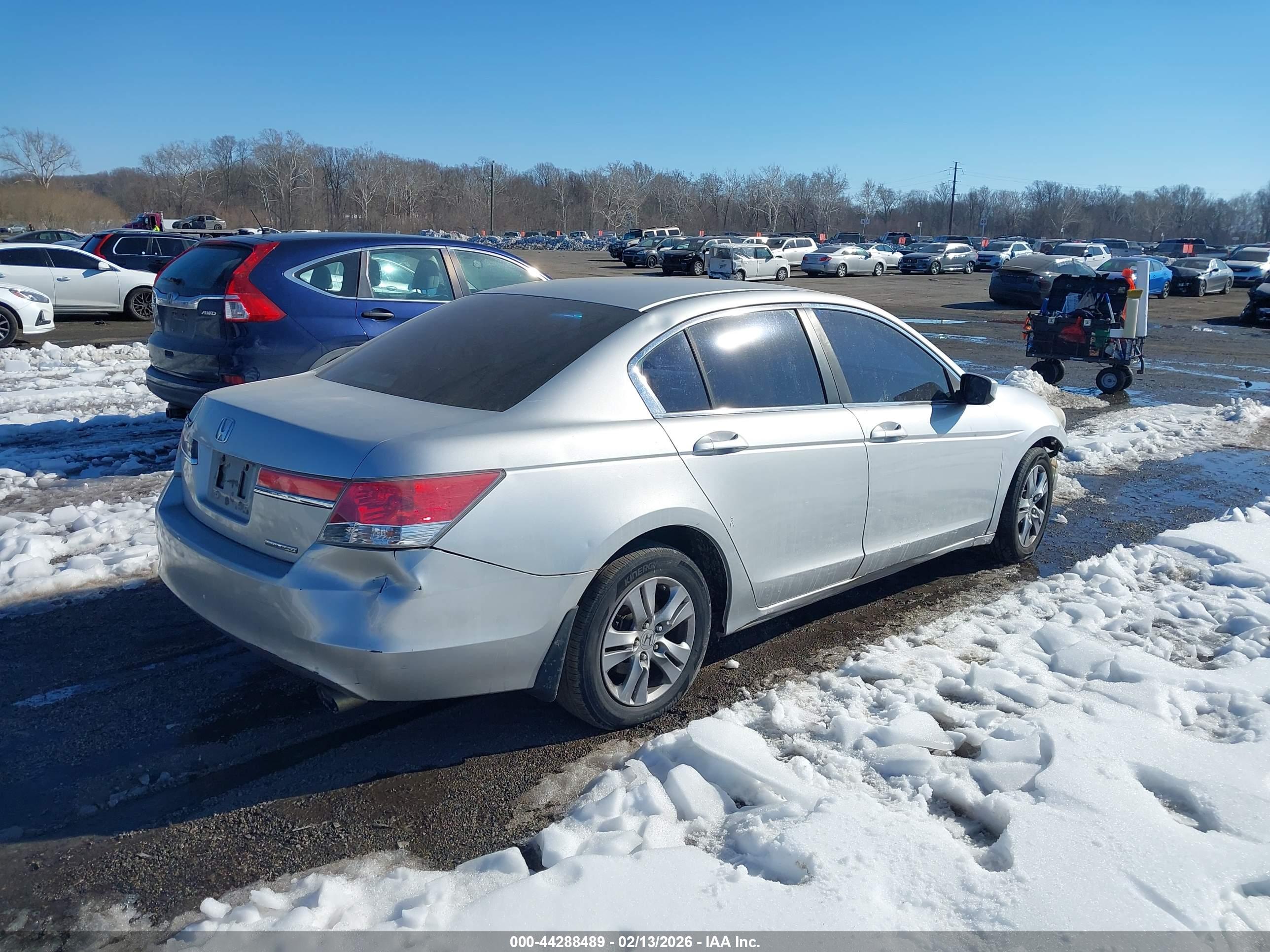 HONDA ACCORD image 4
