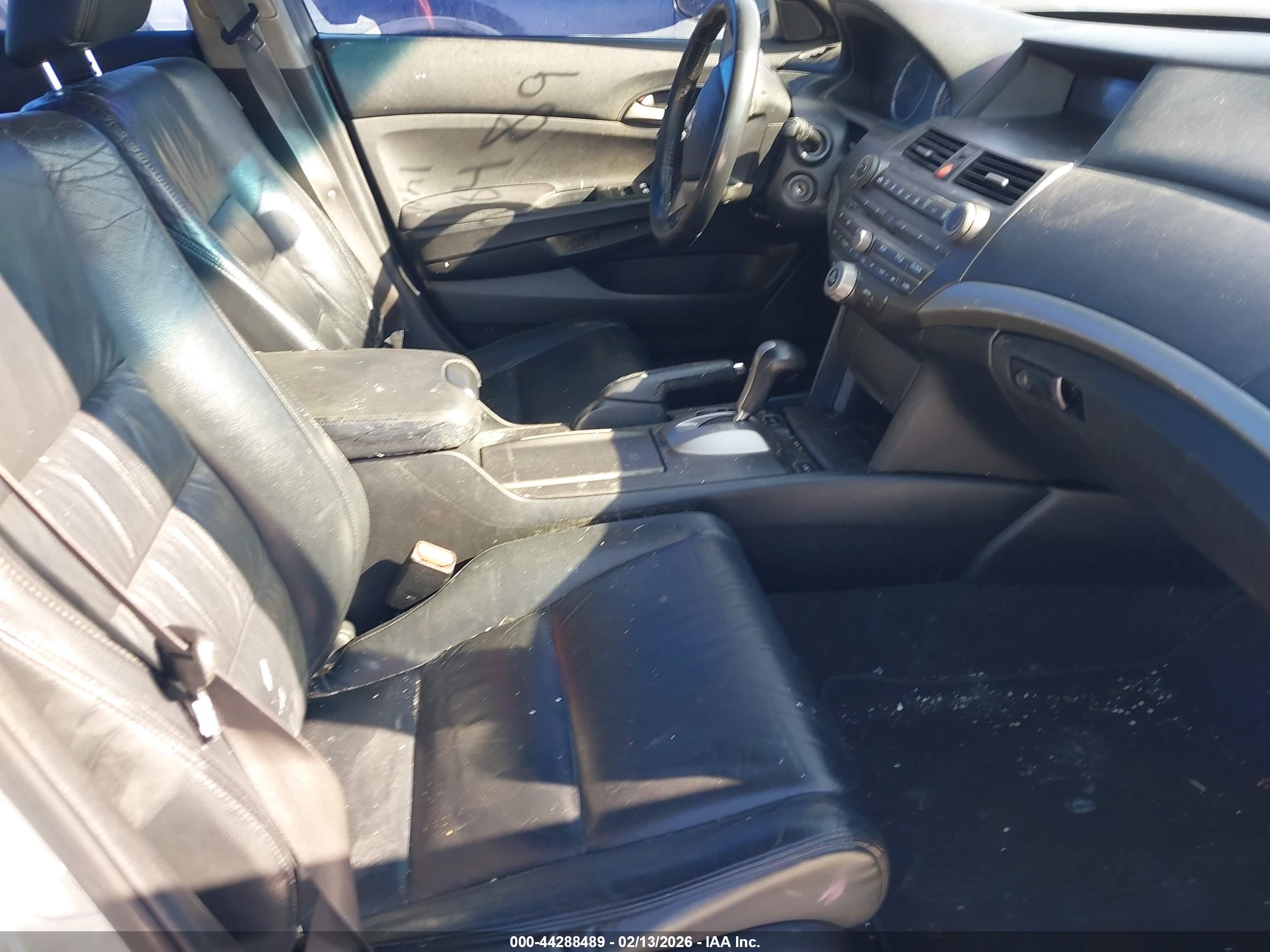 HONDA ACCORD image 5