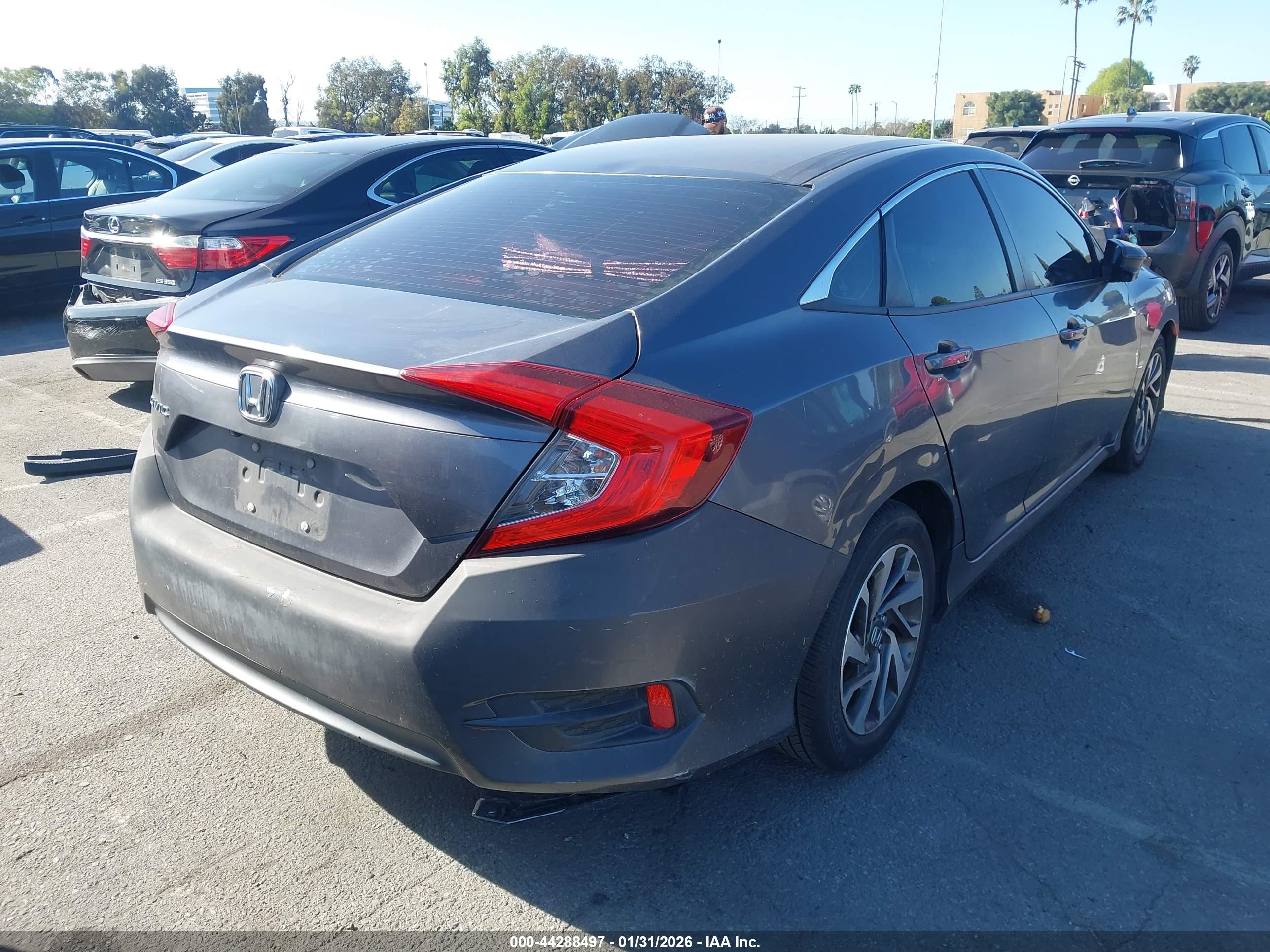 HONDA CIVIC image 4