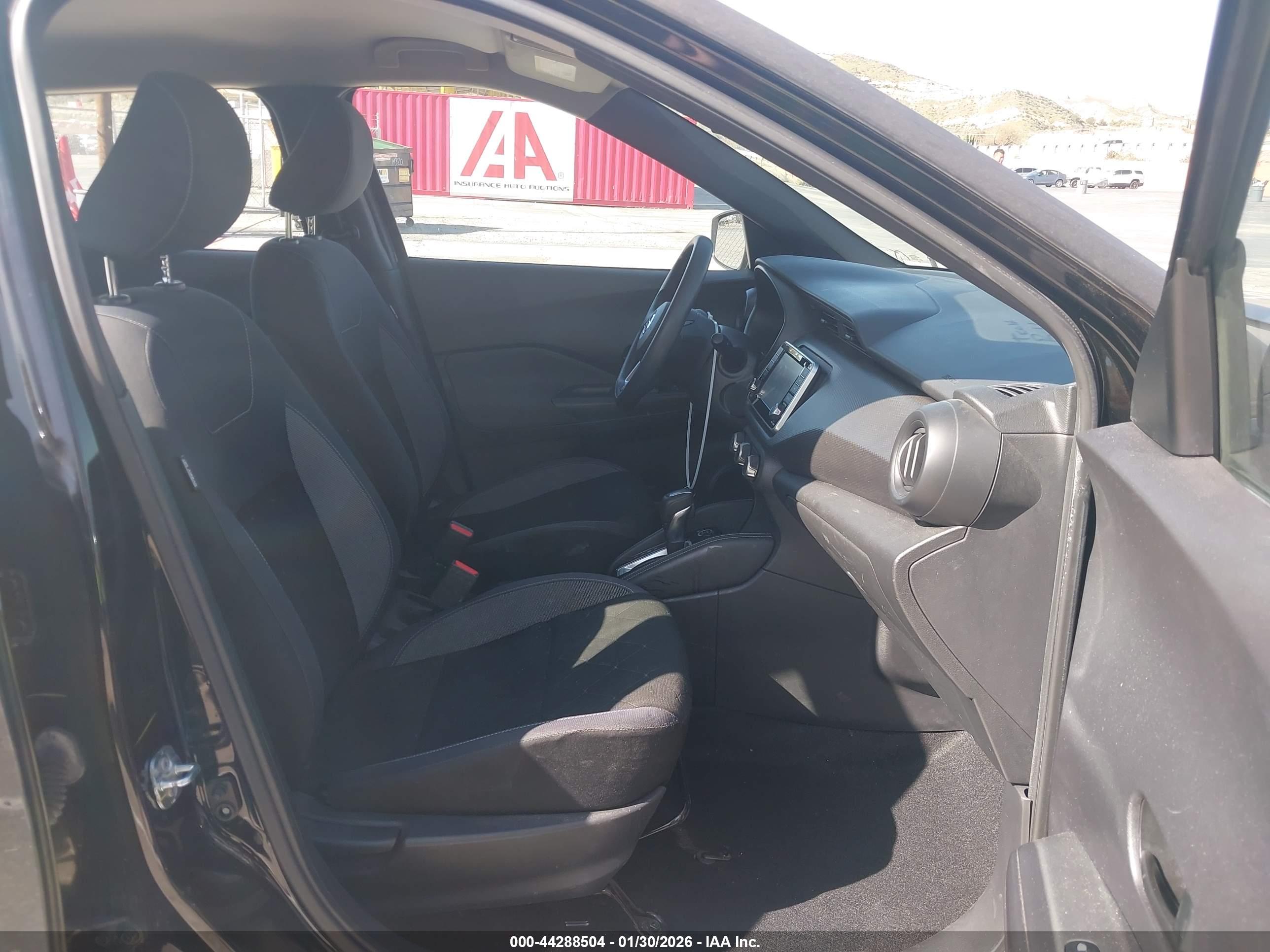 NISSAN KICKS image 5