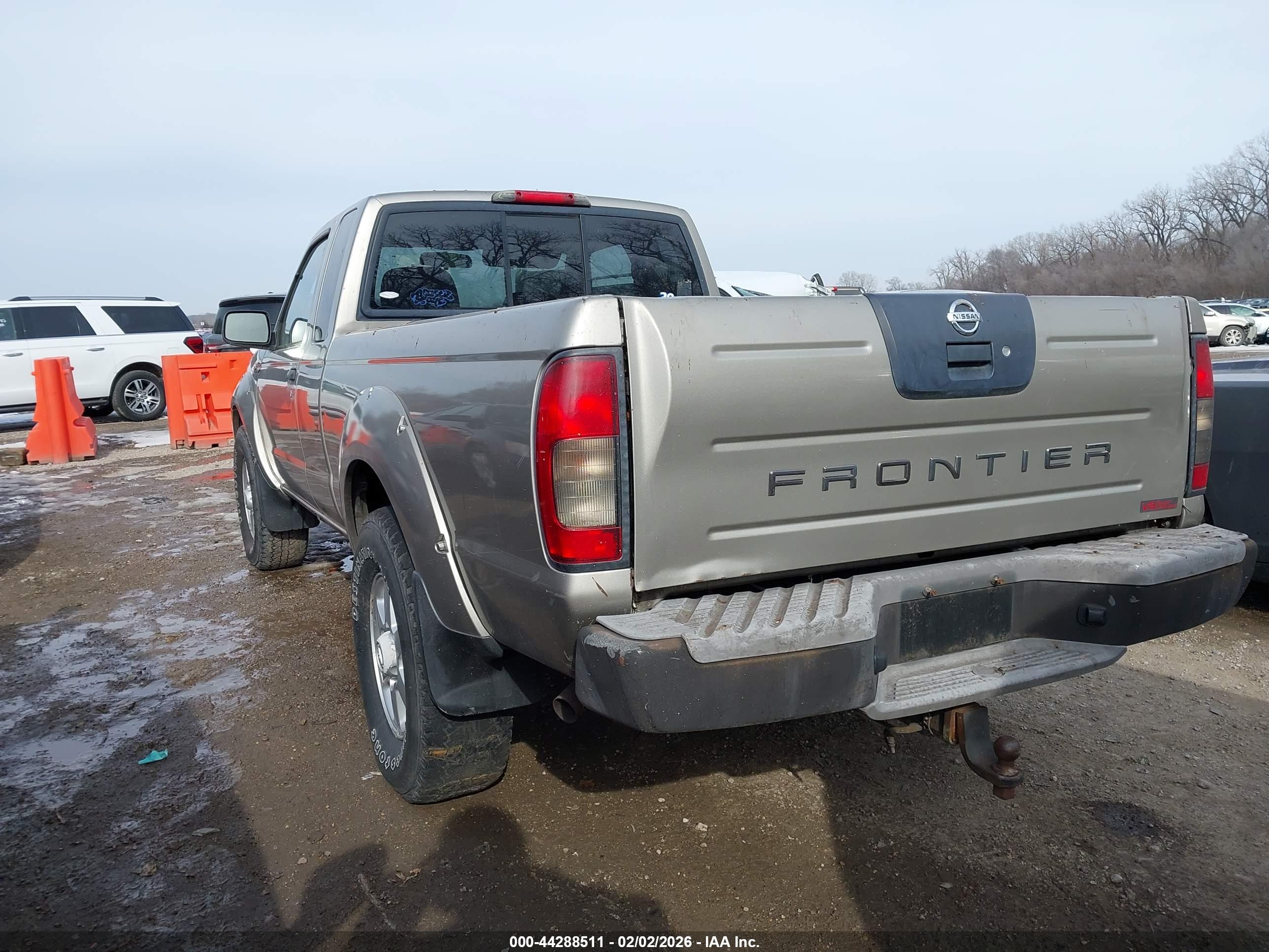 NISSAN FRONTIER image 3