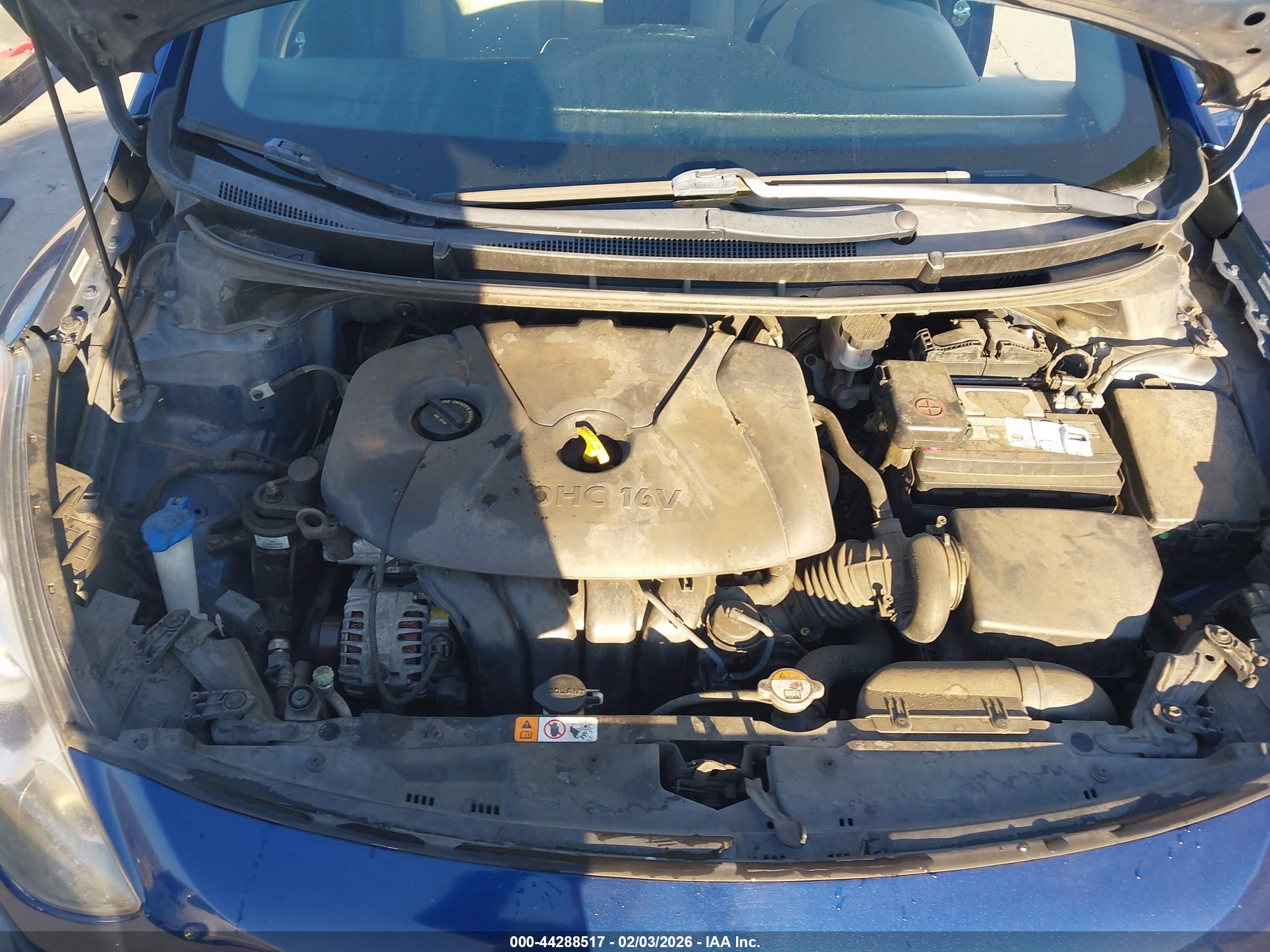 HYUNDAI ELANTRA image 10
