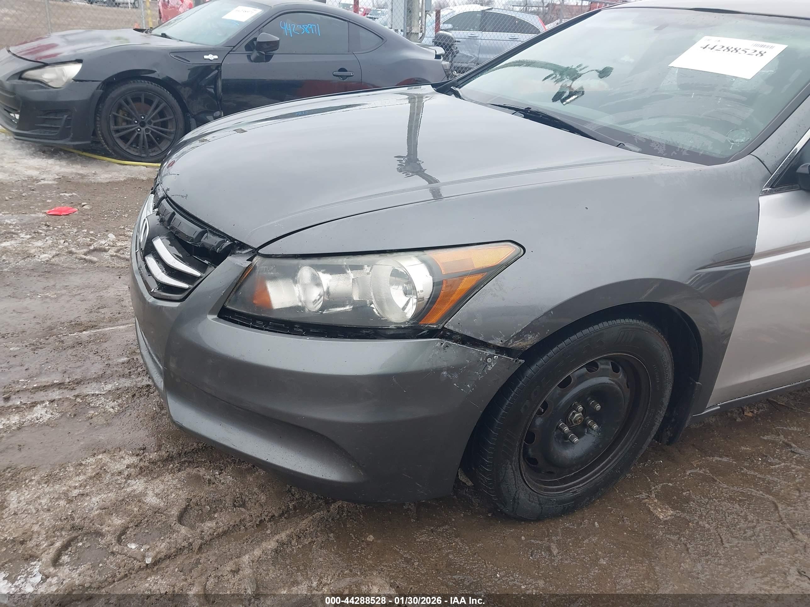 HONDA ACCORD image 6