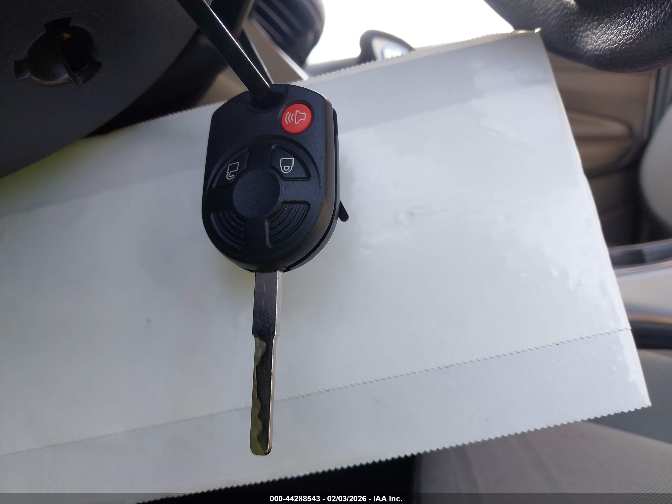 FORD ESCAPE image 11