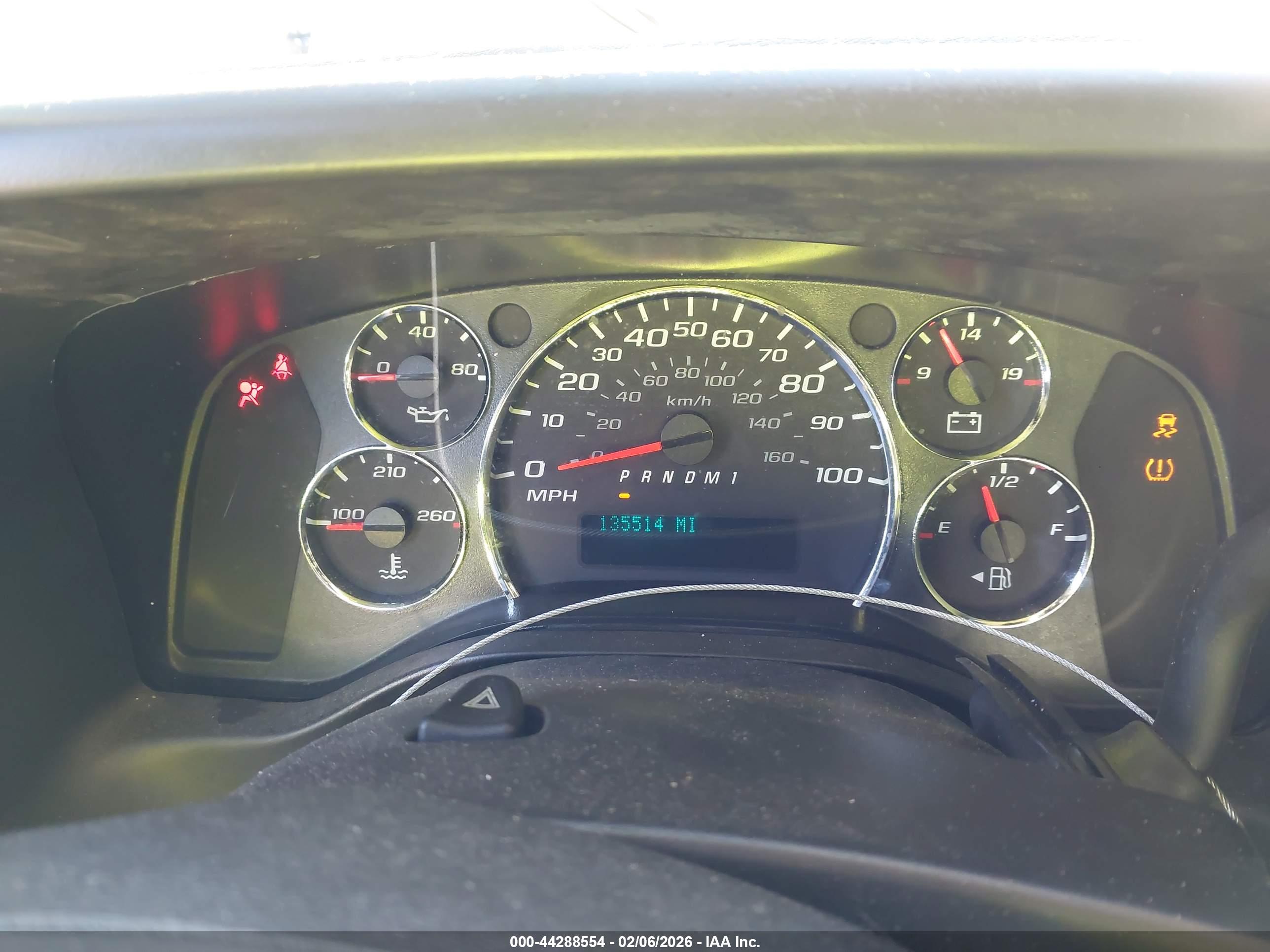 CHEVROLET EXPRESS image 7