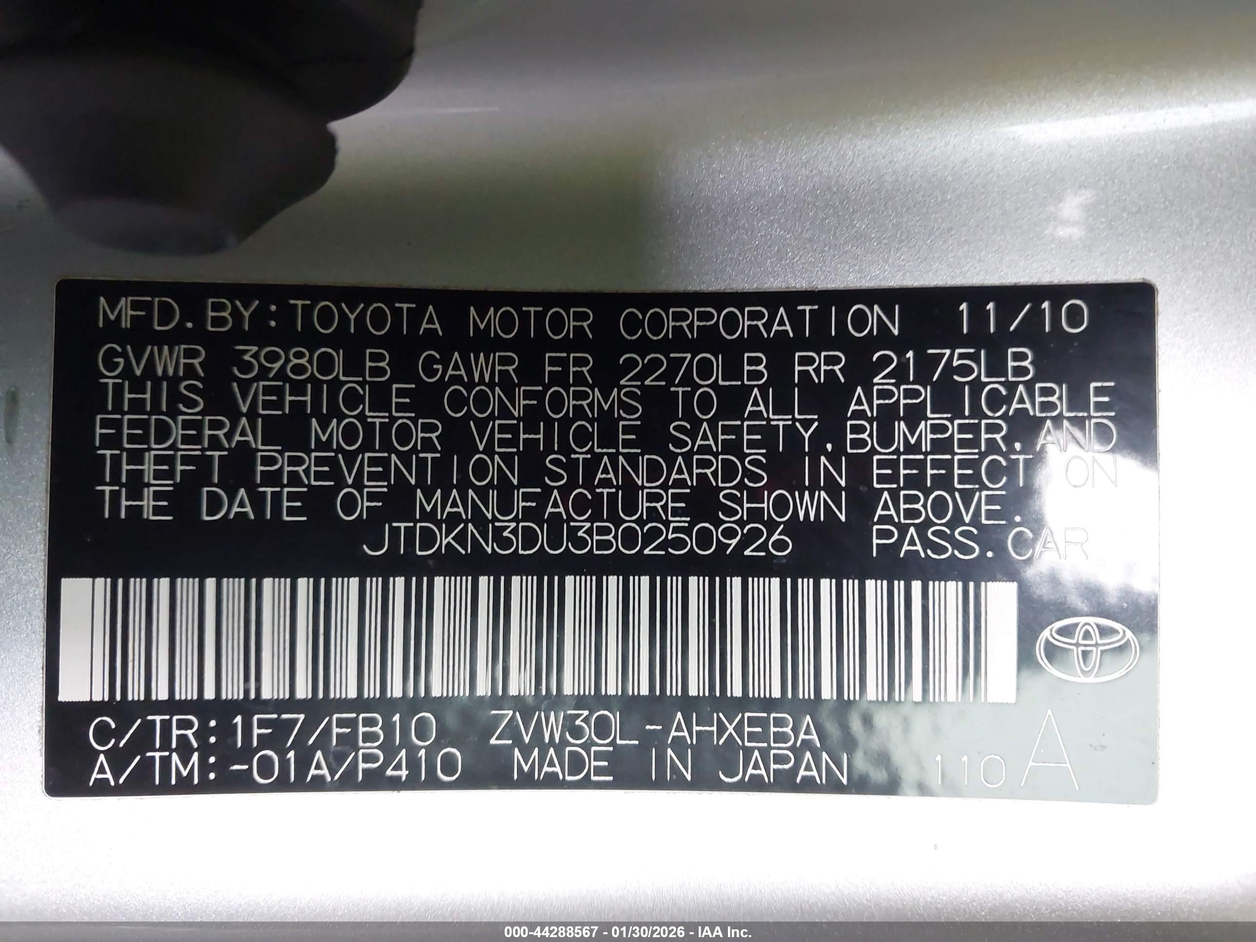 TOYOTA PRIUS image 9