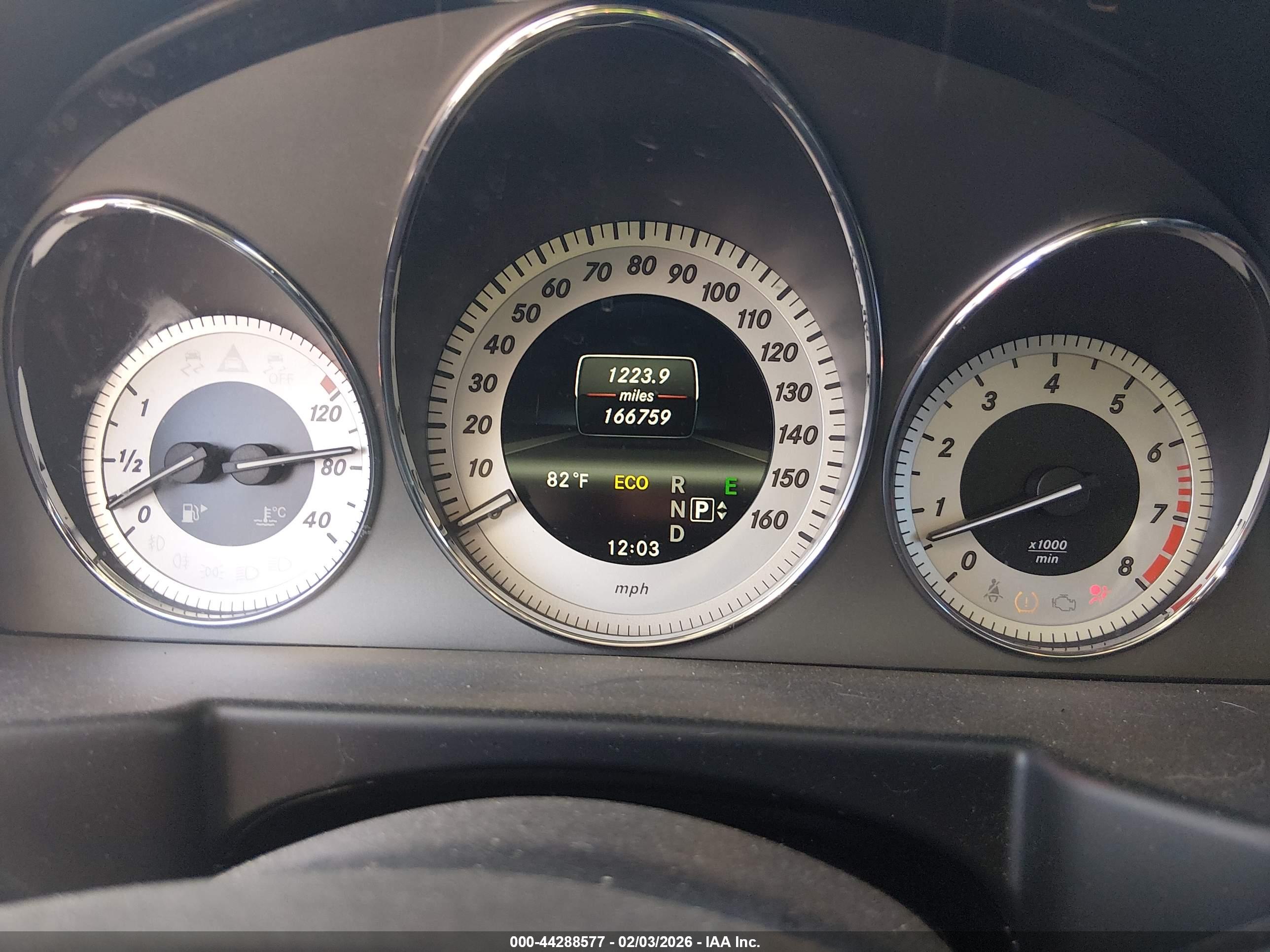 MERCEDES-BENZ GLK image 7
