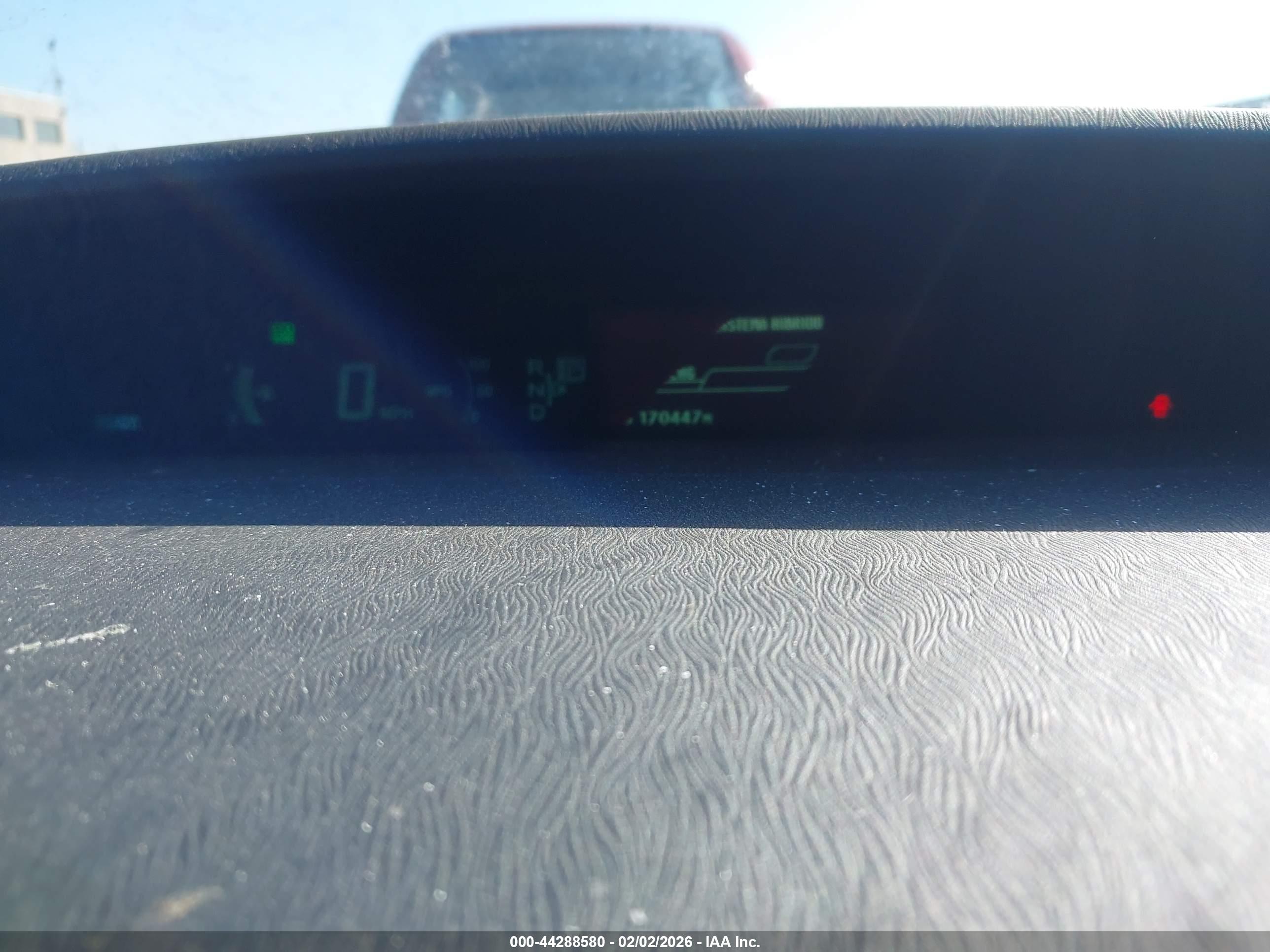 TOYOTA PRIUS image 7
