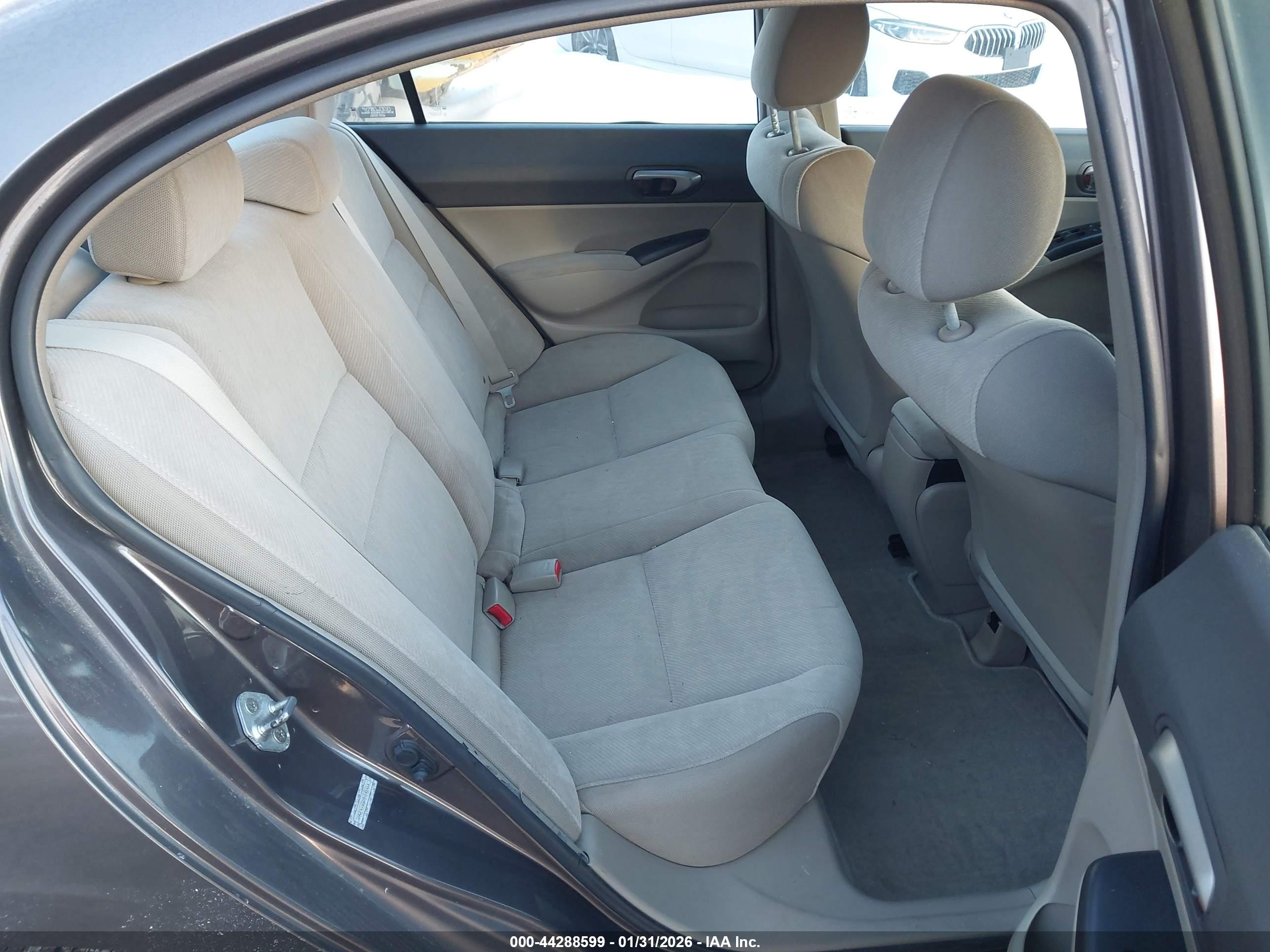 HONDA CIVIC image 8