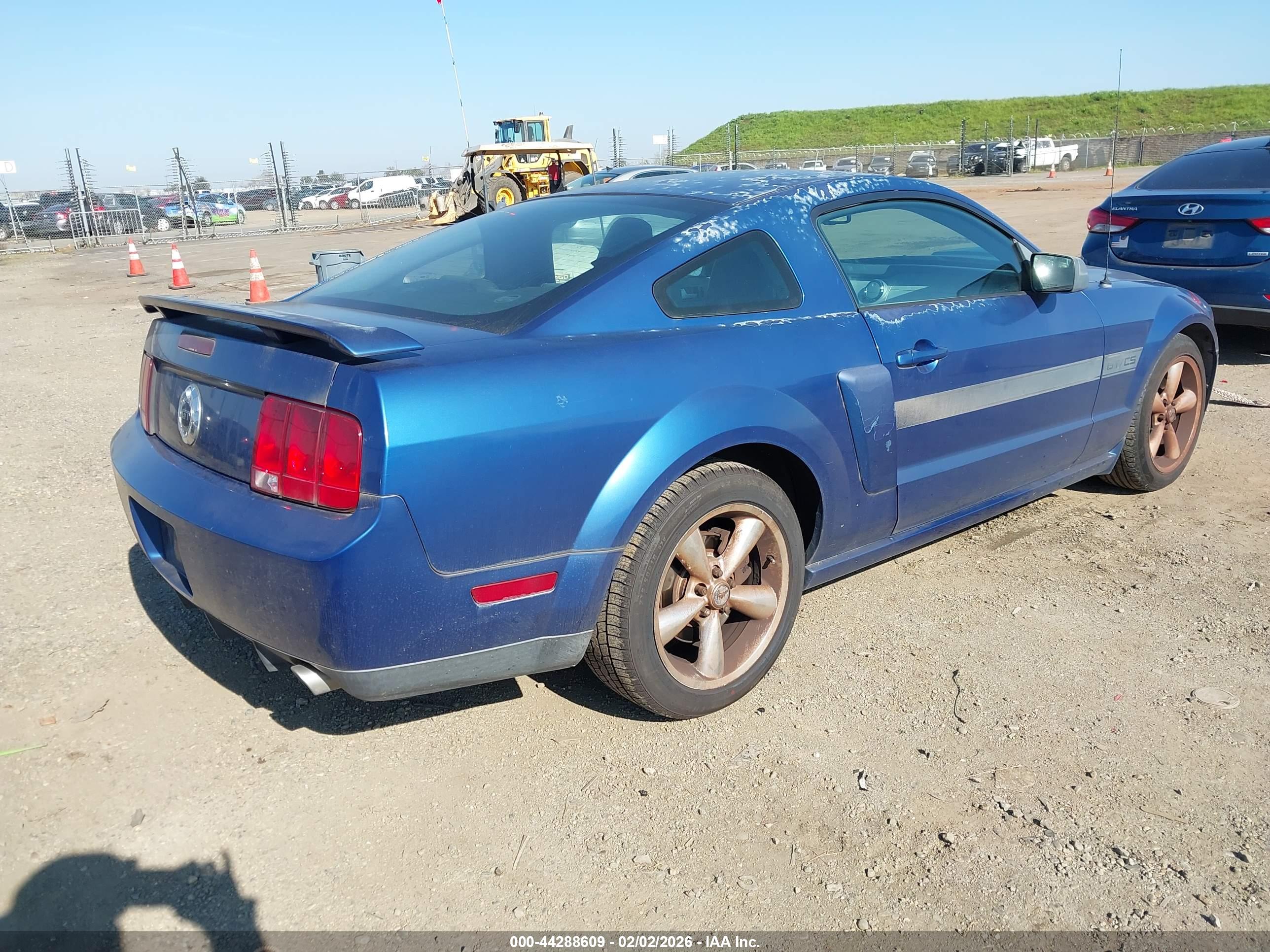 FORD MUSTANG image 4