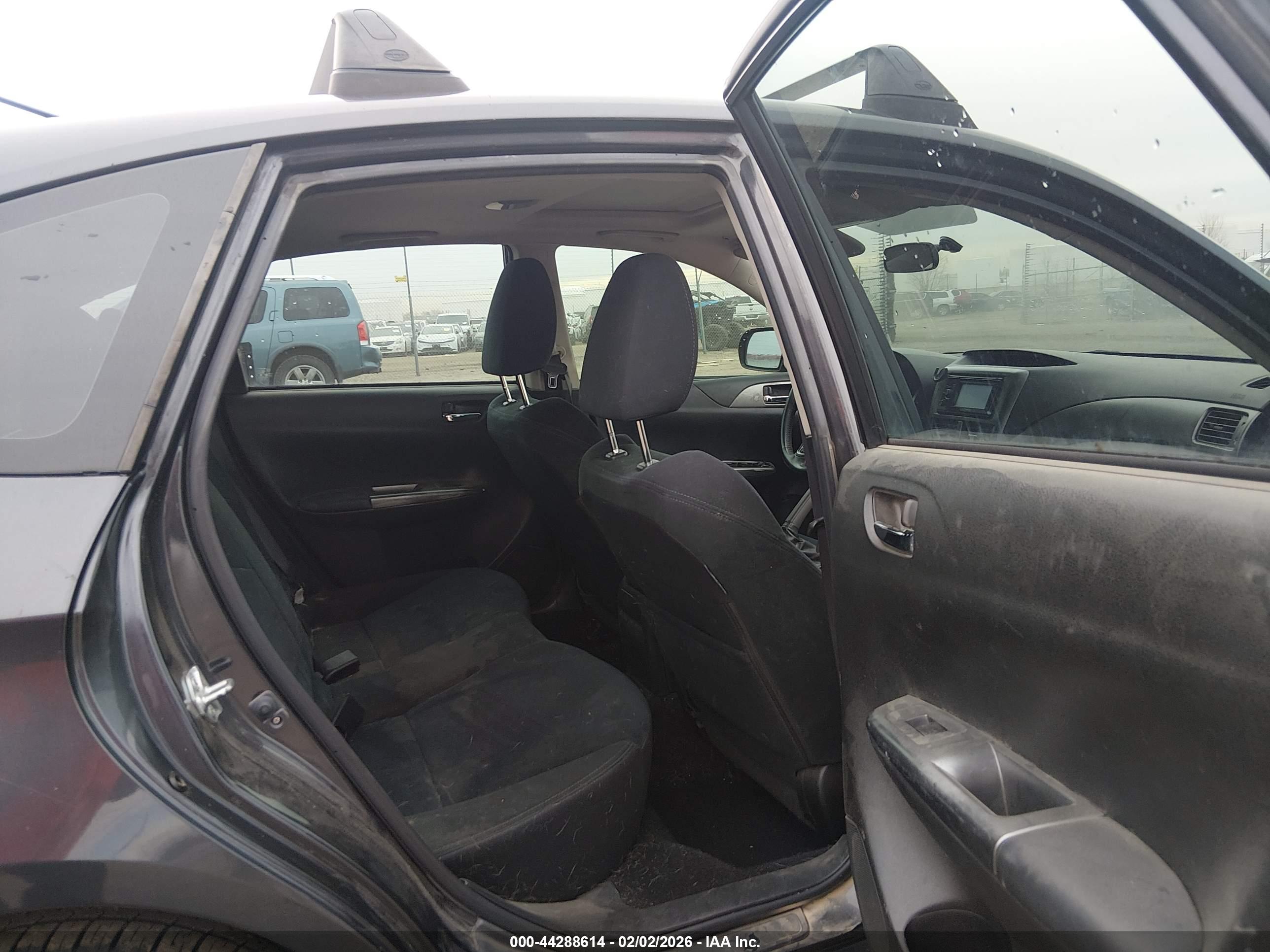 SUBARU IMPREZA image 8