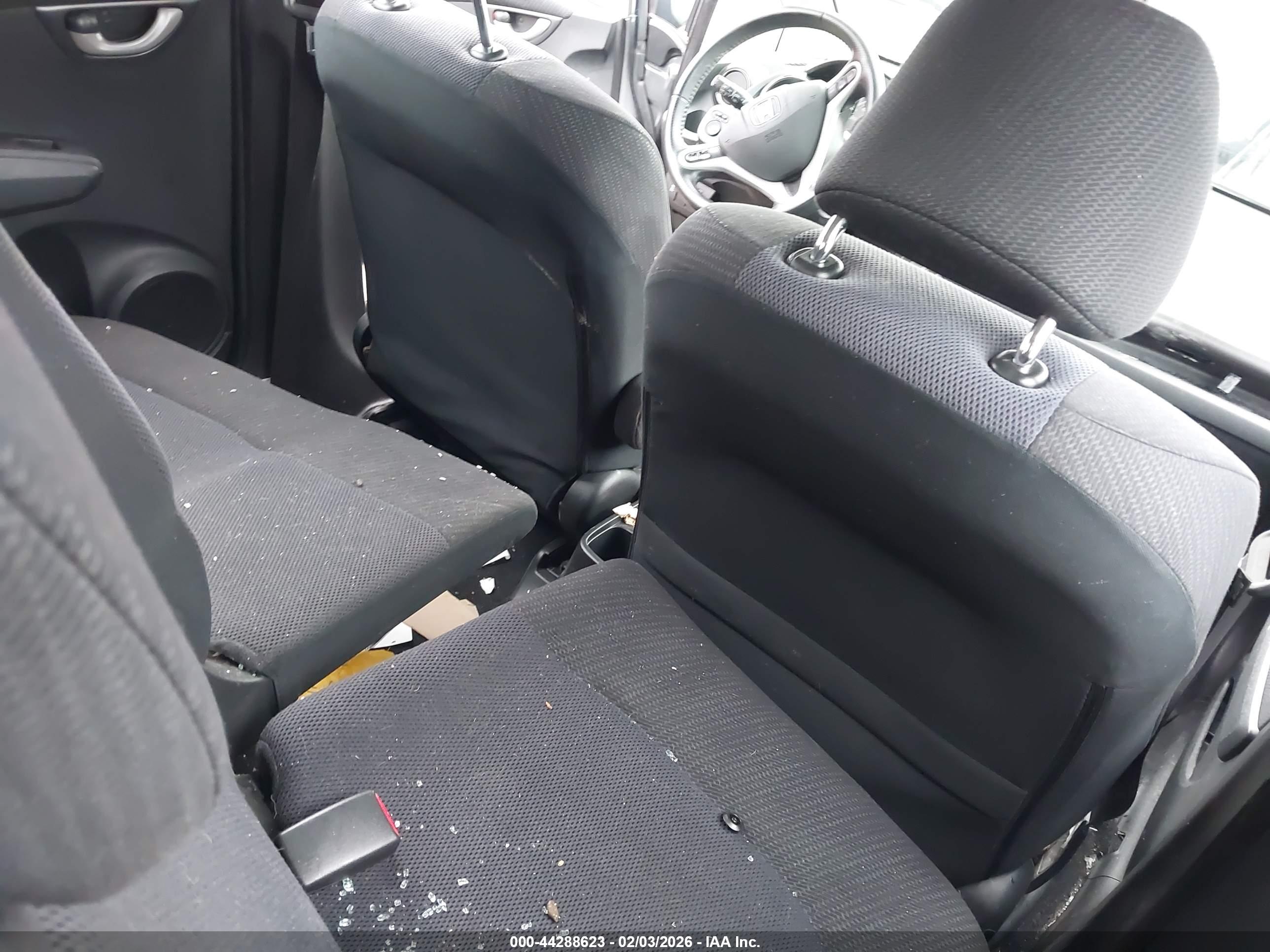 HONDA FIT image 8